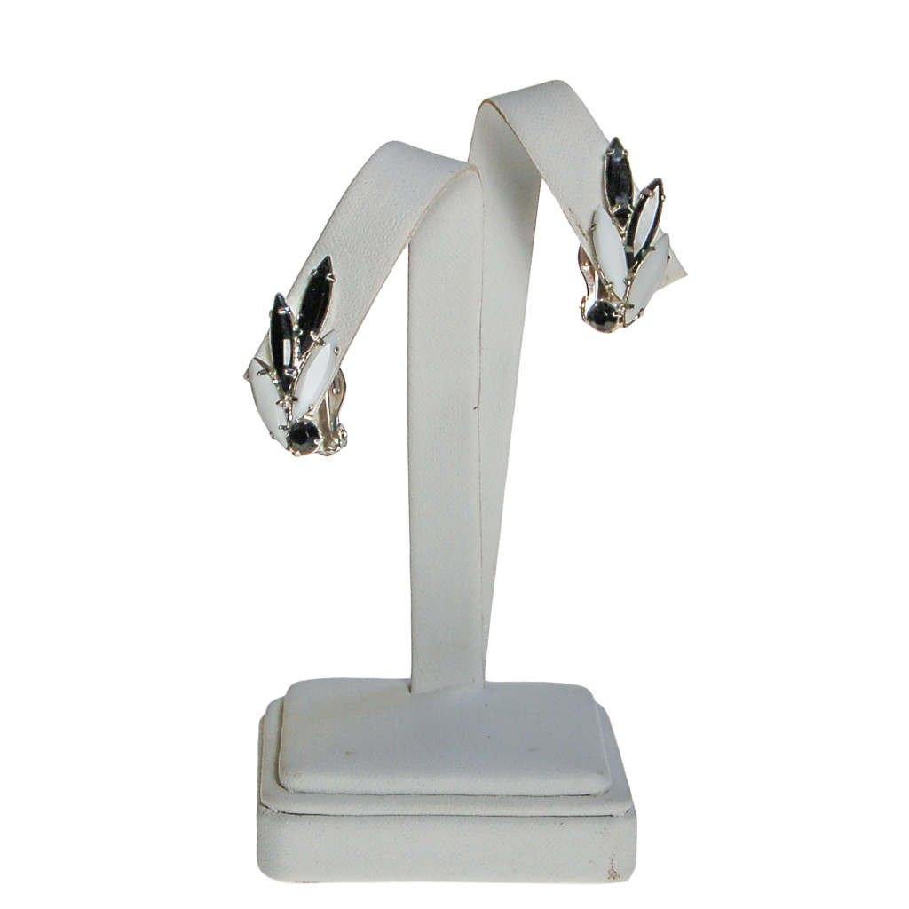 Mid Century Modern Black and White Rhinestone Earrings by Unsigned Beauty - Vintage Meet Modern Vintage Jewelry - Chicago, Illinois - #oldhollywoodglamour #vintagemeetmodern #designervintage #jewelrybox #antiquejewelry #vintagejewelry