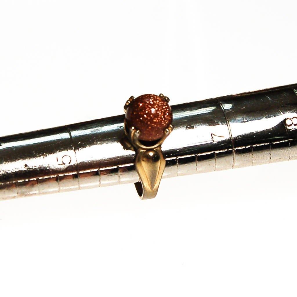 Goldstone Bead Ring, Gold Tone by unsigned - Vintage Meet Modern Vintage Jewelry - Chicago, Illinois - #oldhollywoodglamour #vintagemeetmodern #designervintage #jewelrybox #antiquejewelry #vintagejewelry