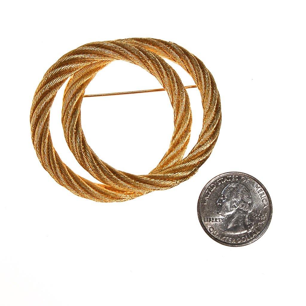 Christian Dior Gold Cable Interlocking Circle Brooch by Christian Dior - Vintage Meet Modern Vintage Jewelry - Chicago, Illinois - #oldhollywoodglamour #vintagemeetmodern #designervintage #jewelrybox #antiquejewelry #vintagejewelry