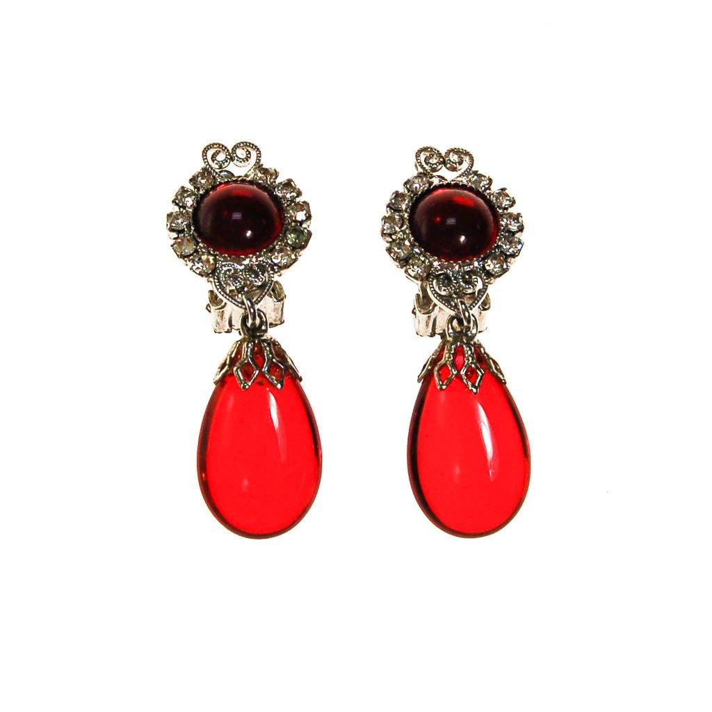 Red Crystal and Rhinestone Earrings, Clip On, Dangling Drop by unsigned - Vintage Meet Modern Vintage Jewelry - Chicago, Illinois - #oldhollywoodglamour #vintagemeetmodern #designervintage #jewelrybox #antiquejewelry #vintagejewelry