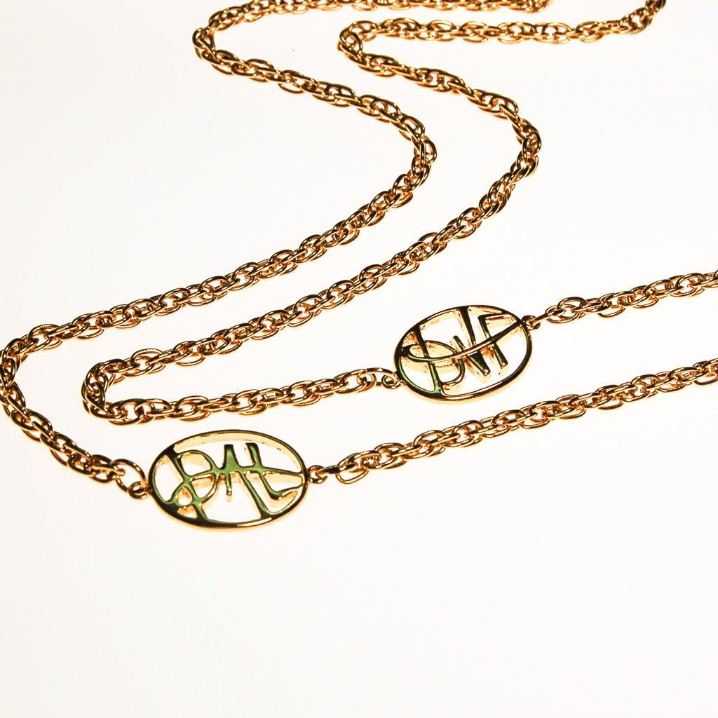 Diane von Furstenberg Gold Tassel Lariat Necklace, DVF, Designer Vintage Jewelry, 1970s by Diane Von Furstenberg - Vintage Meet Modern Vintage Jewelry - Chicago, Illinois - #oldhollywoodglamour #vintagemeetmodern #designervintage #jewelrybox #antiquejewelry #vintagejewelry