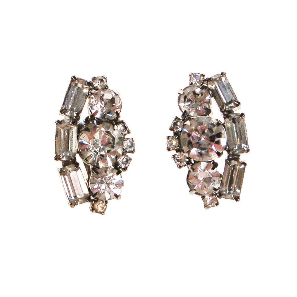 Art Deco  Diamante Rhinestone Earrings set in Silver Tone