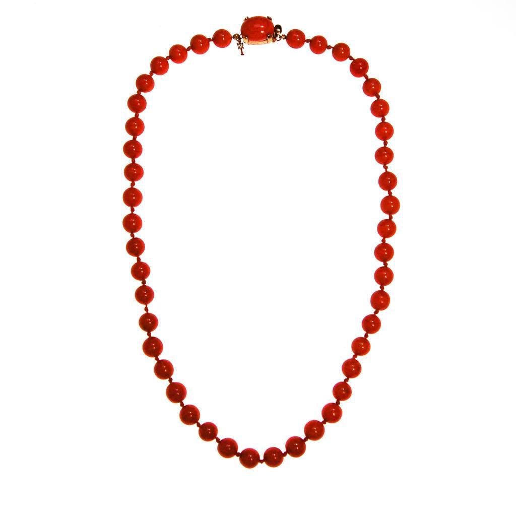 Crown Trifari Coral Glass Bead Necklace