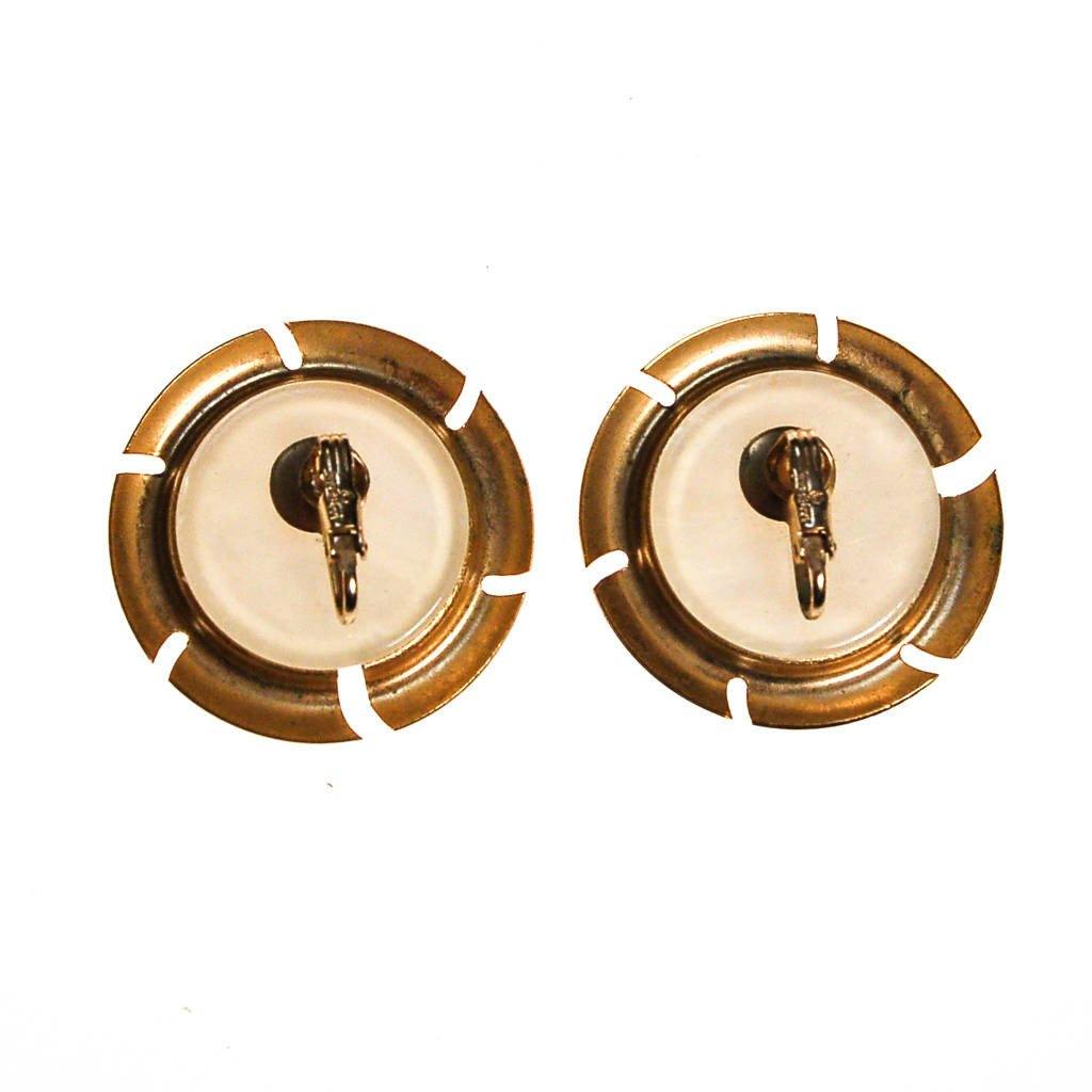 Sarah Coventry Pearl and Gold Disc Earrings by Sarah Coventry - Vintage Meet Modern Vintage Jewelry - Chicago, Illinois - #oldhollywoodglamour #vintagemeetmodern #designervintage #jewelrybox #antiquejewelry #vintagejewelry