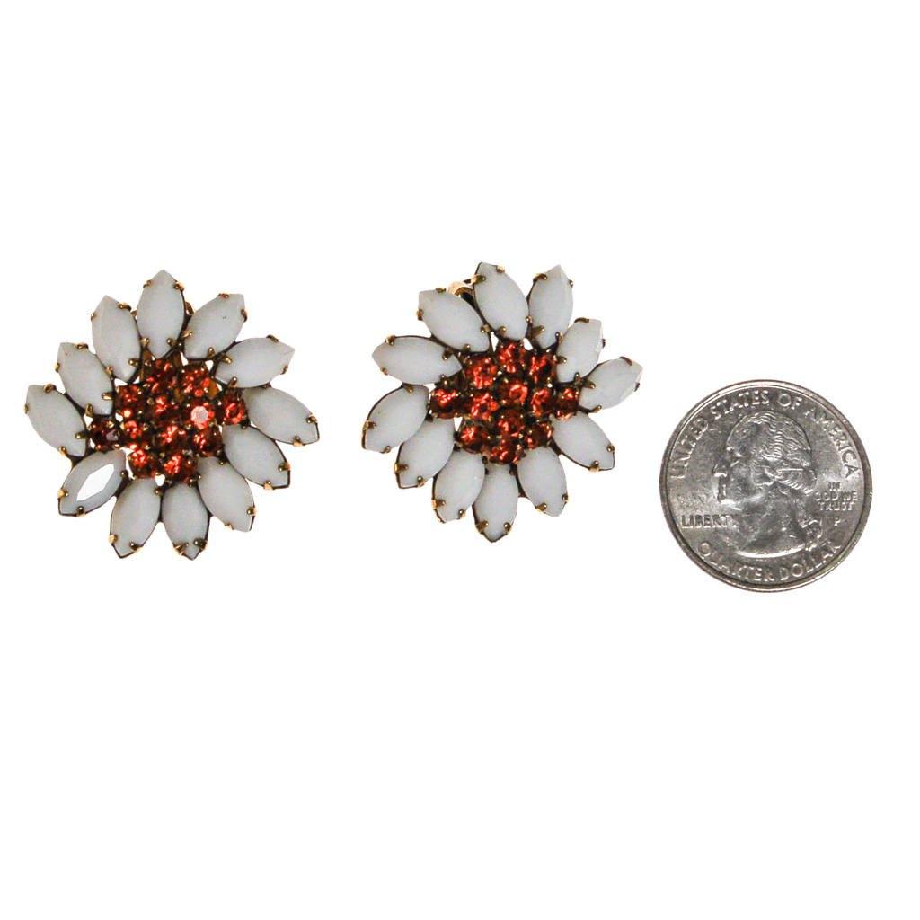 Weiss Rhinestone Daisy Earrings by Weiss - Vintage Meet Modern Vintage Jewelry - Chicago, Illinois - #oldhollywoodglamour #vintagemeetmodern #designervintage #jewelrybox #antiquejewelry #vintagejewelry