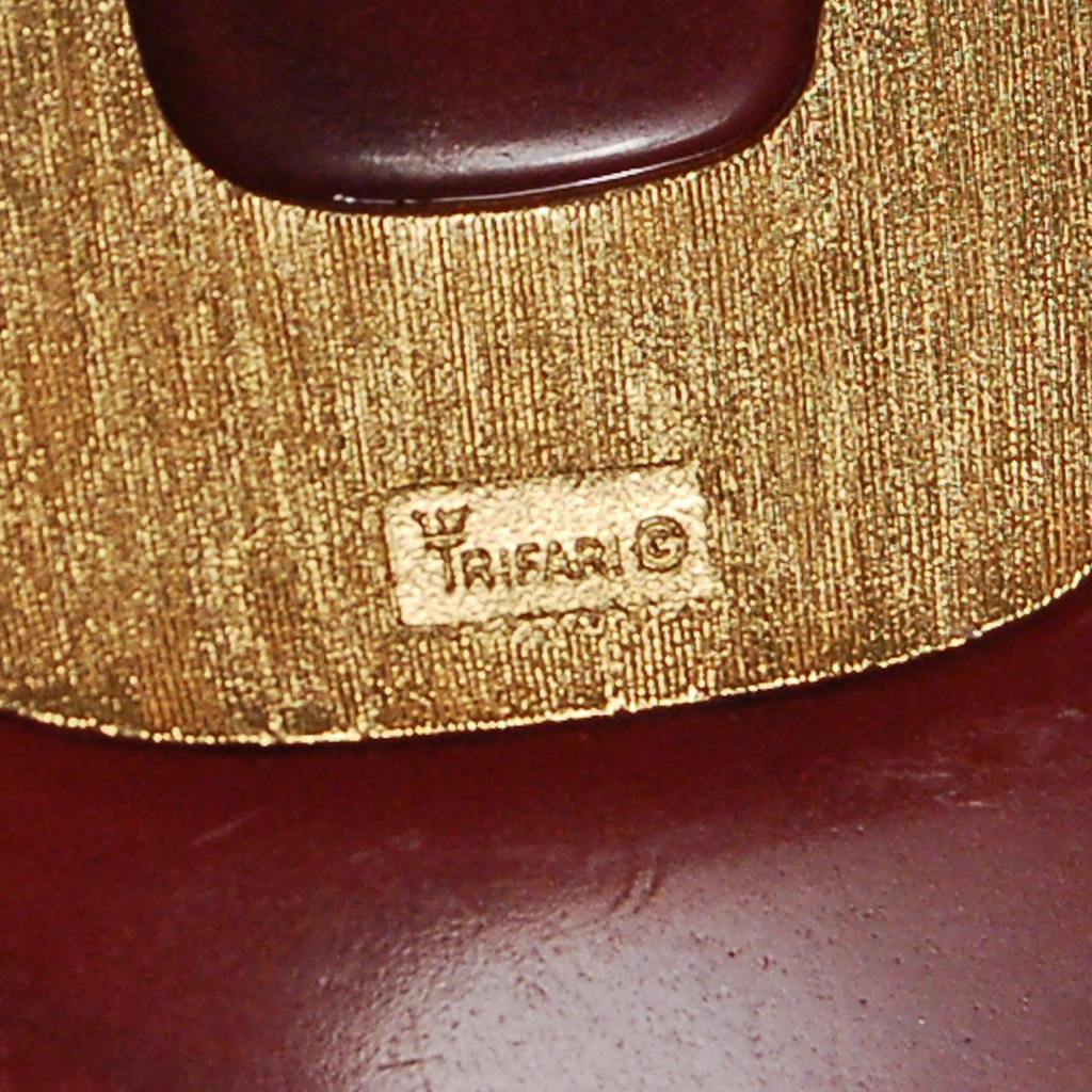 Crown Trifari Modernist Pendant Necklace with Red Lucite by Crown Trifari - Vintage Meet Modern Vintage Jewelry - Chicago, Illinois - #oldhollywoodglamour #vintagemeetmodern #designervintage #jewelrybox #antiquejewelry #vintagejewelry