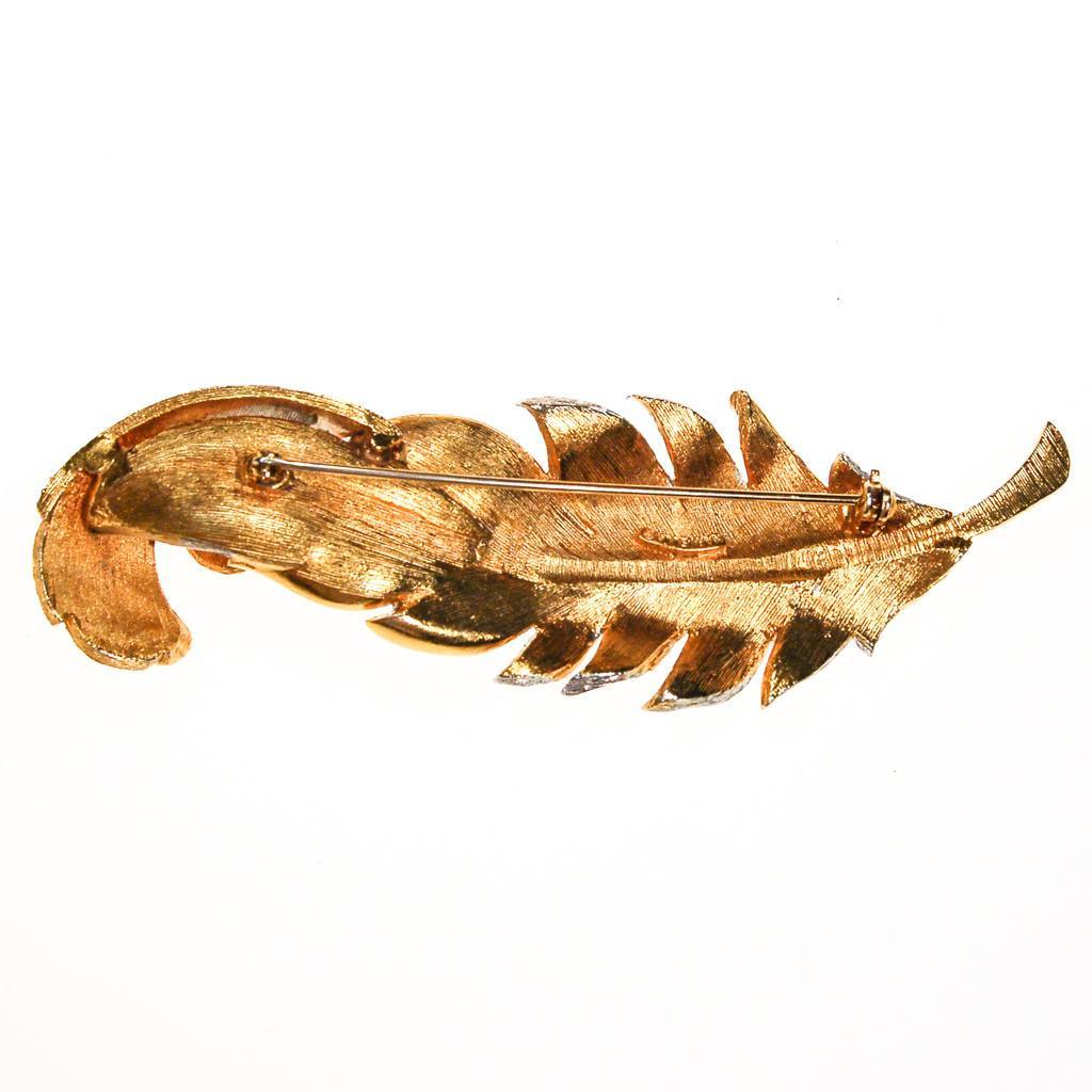 Marvella Silver and Gold Tone Leaf Brooch by Marvella - Vintage Meet Modern Vintage Jewelry - Chicago, Illinois - #oldhollywoodglamour #vintagemeetmodern #designervintage #jewelrybox #antiquejewelry #vintagejewelry