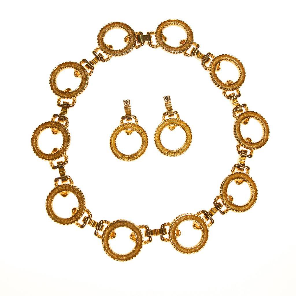 Vintage Piscitelli Large Gold Cable Link Necklace and Earring Set, 1980s, Designer by Piscitelli - Vintage Meet Modern Vintage Jewelry - Chicago, Illinois - #oldhollywoodglamour #vintagemeetmodern #designervintage #jewelrybox #antiquejewelry #vintagejewelry