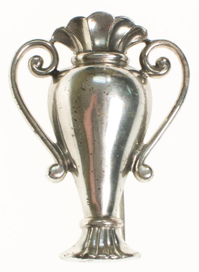 Monet Sterling Silver Urn Fur Clip by Monet - Vintage Meet Modern Vintage Jewelry - Chicago, Illinois - #oldhollywoodglamour #vintagemeetmodern #designervintage #jewelrybox #antiquejewelry #vintagejewelry