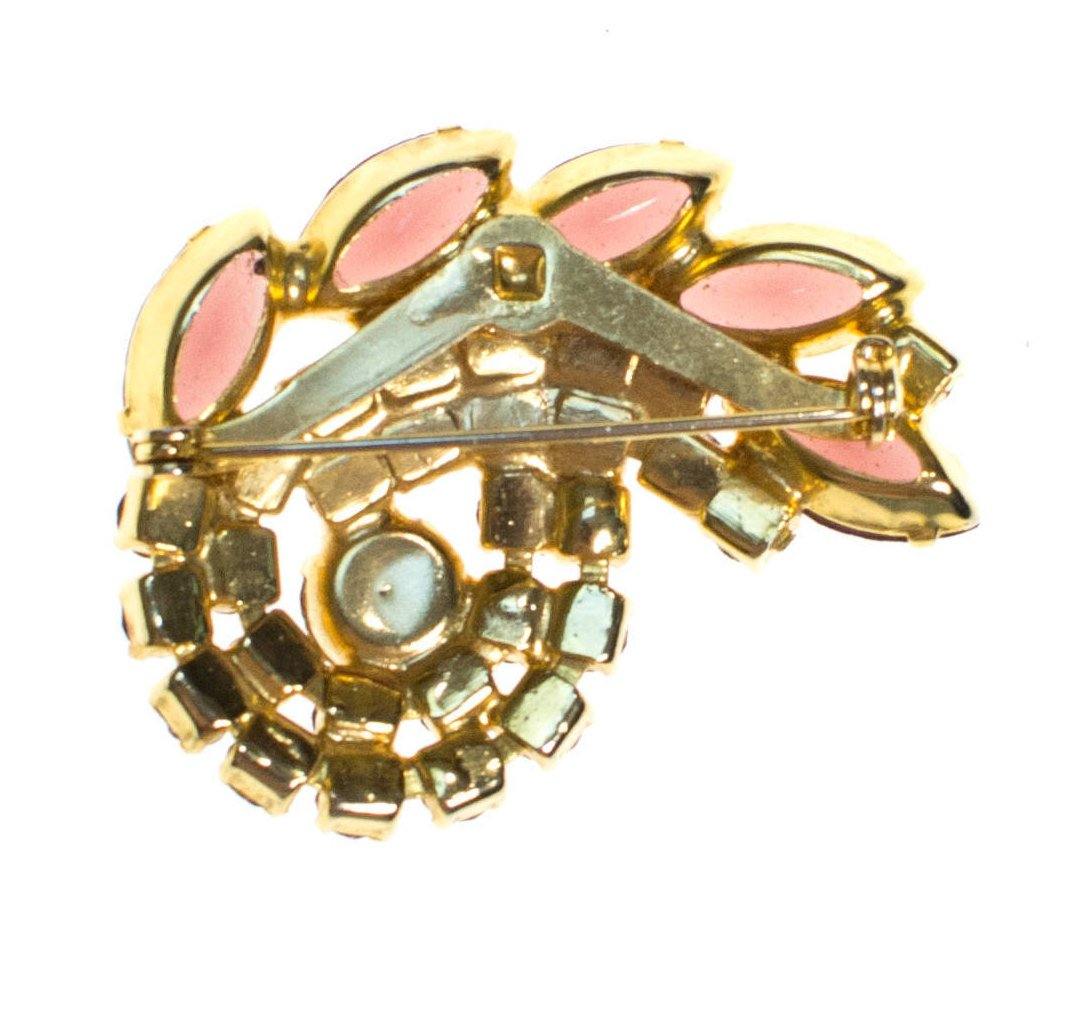 Vintage Purple Rhinestone Brooch by 1960s - Vintage Meet Modern Vintage Jewelry - Chicago, Illinois - #oldhollywoodglamour #vintagemeetmodern #designervintage #jewelrybox #antiquejewelry #vintagejewelry