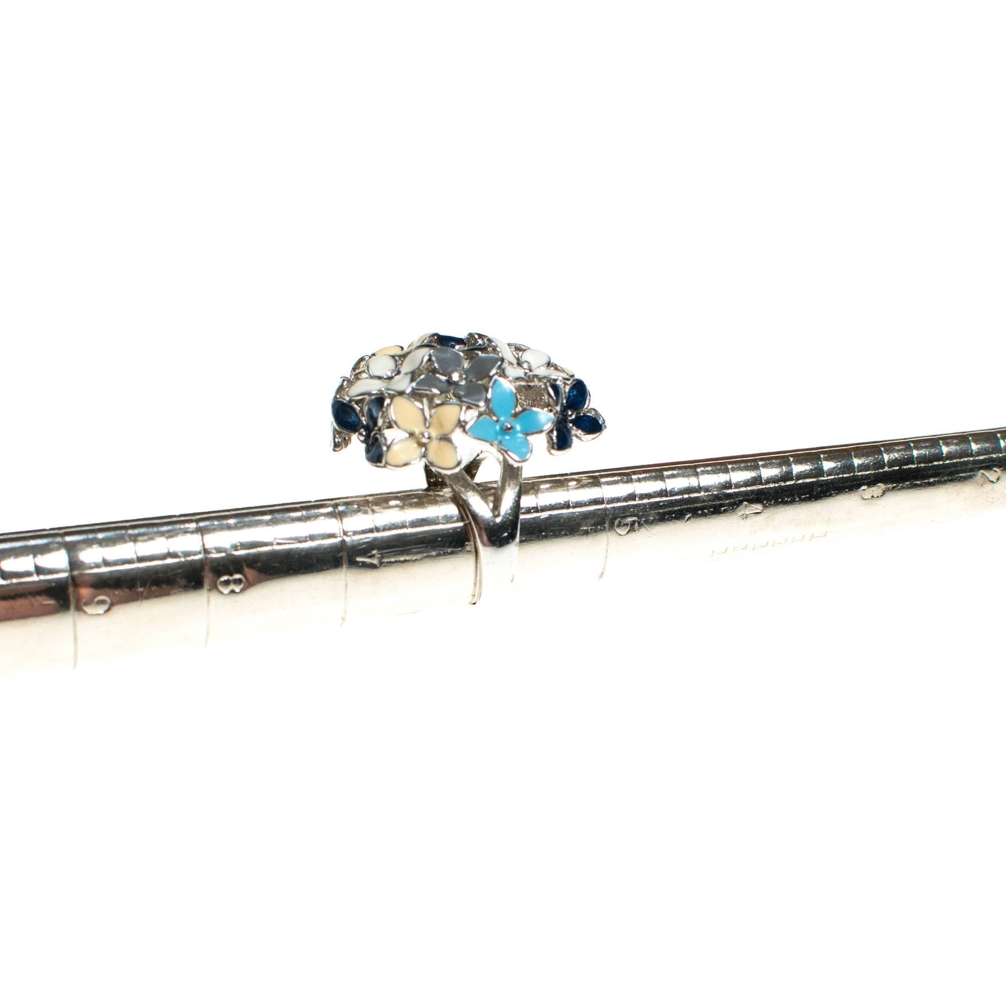 Huge Blue and White Flower Statement Ring by 1980s - Vintage Meet Modern Vintage Jewelry - Chicago, Illinois - #oldhollywoodglamour #vintagemeetmodern #designervintage #jewelrybox #antiquejewelry #vintagejewelry