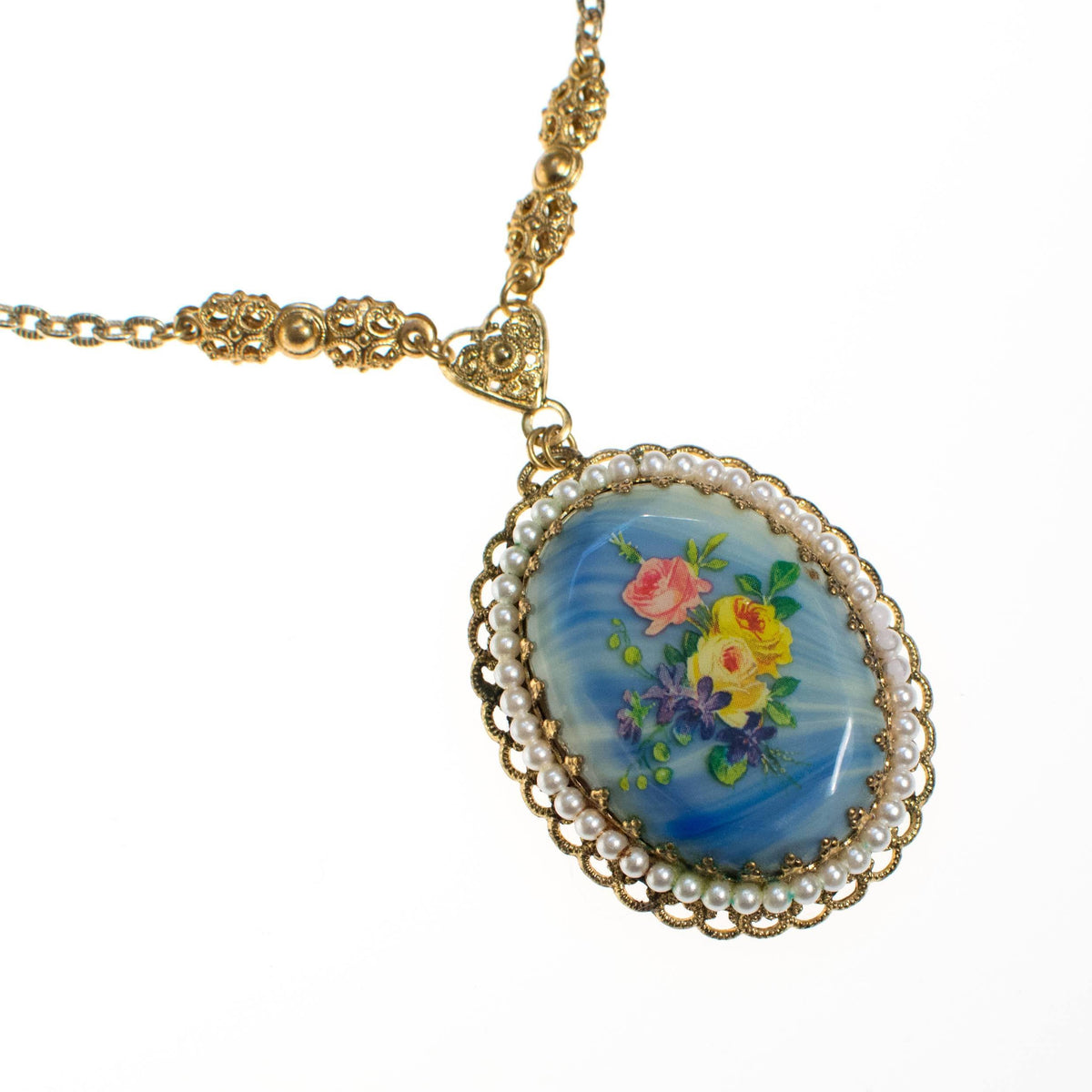 Floral Filigree Pendant Necklace
