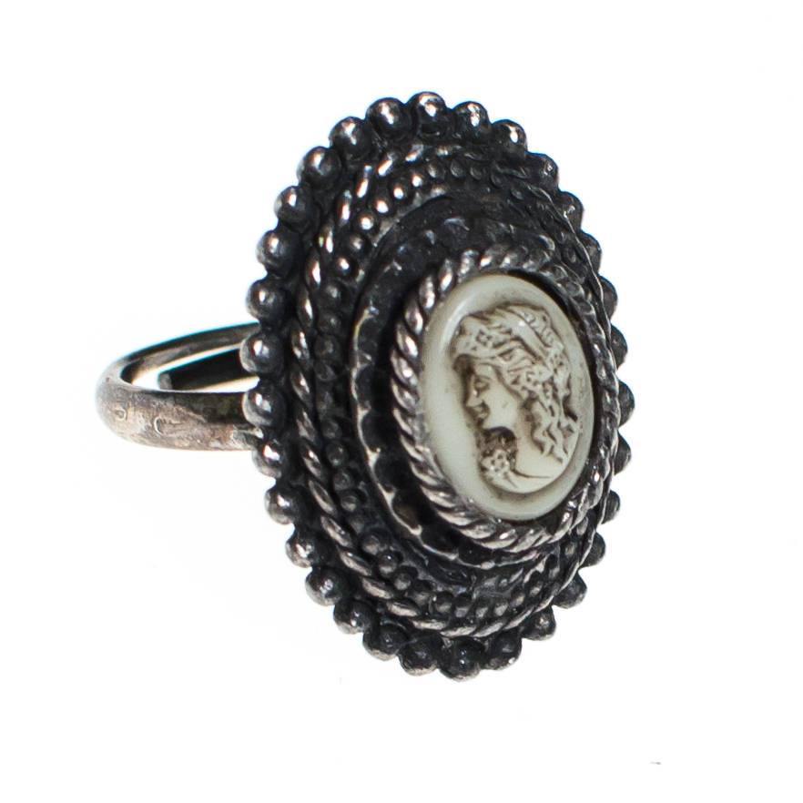 Vintage Silver Tone Cameo Ring by 1960's - Vintage Meet Modern Vintage Jewelry - Chicago, Illinois - #oldhollywoodglamour #vintagemeetmodern #designervintage #jewelrybox #antiquejewelry #vintagejewelry