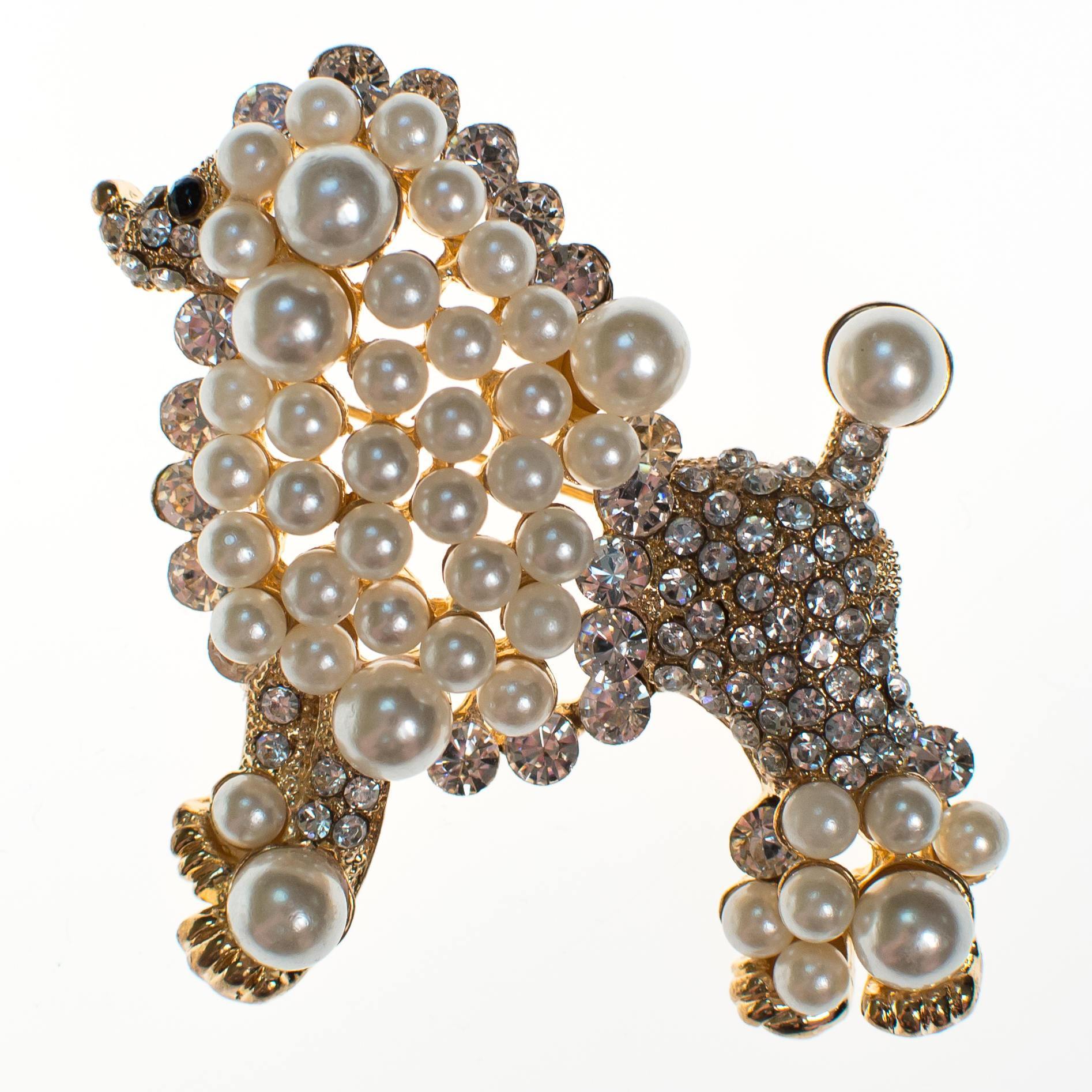 Vintage Poodle Brooch White and Gold by 1980's - Vintage Meet Modern Vintage Jewelry - Chicago, Illinois - #oldhollywoodglamour #vintagemeetmodern #designervintage #jewelrybox #antiquejewelry #vintagejewelry