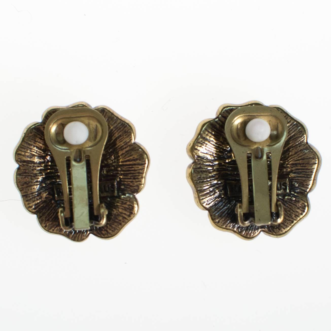 Vintage Heidi Daus Black Diamond Crystal and Pearl Flower Earrings, Clip On by Heidi Daus - Vintage Meet Modern Vintage Jewelry - Chicago, Illinois - #oldhollywoodglamour #vintagemeetmodern #designervintage #jewelrybox #antiquejewelry #vintagejewelry