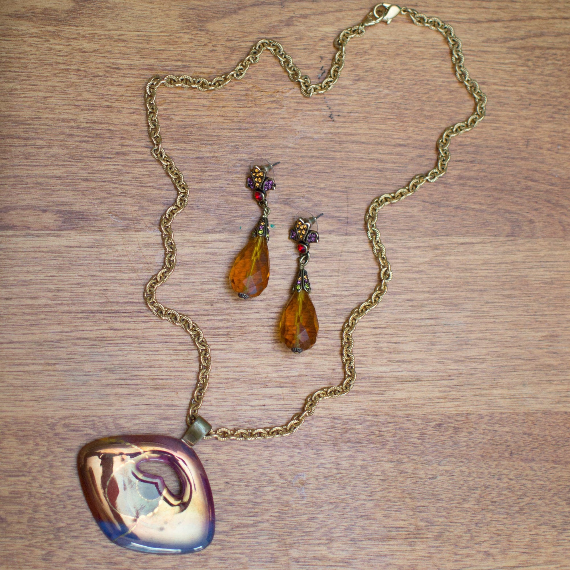 Vintage Heidi Daus Citrine Crystal and Amethyst, Garnet Rhinestone Dangling Drop Statement Earrings by Heidi Daus - Vintage Meet Modern Vintage Jewelry - Chicago, Illinois - #oldhollywoodglamour #vintagemeetmodern #designervintage #jewelrybox #antiquejewelry #vintagejewelry