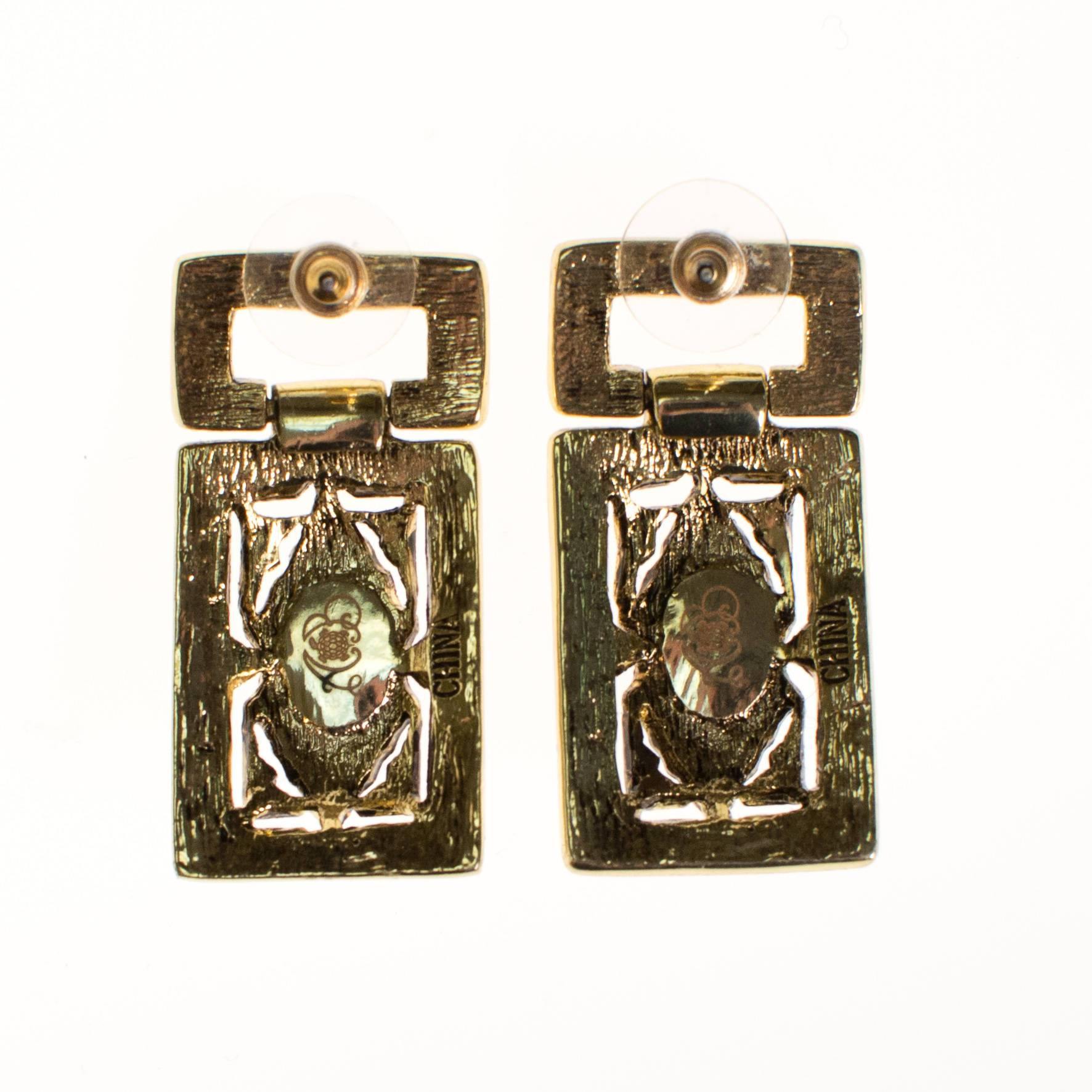 Vintage Art Deco Revival Gold Statement Earrings with Rhinestones and Carnelian Lucite Cabochon by Art Deco - Vintage Meet Modern Vintage Jewelry - Chicago, Illinois - #oldhollywoodglamour #vintagemeetmodern #designervintage #jewelrybox #antiquejewelry #vintagejewelry