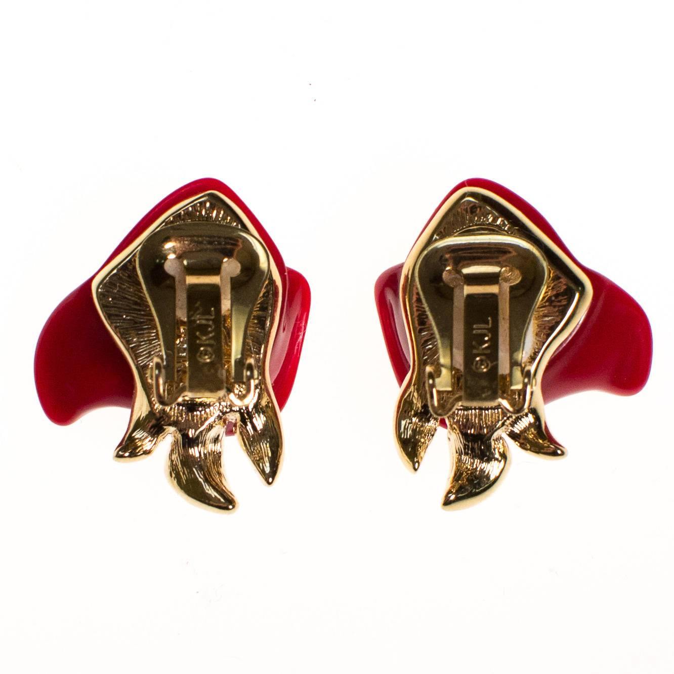 Vintage Kenneth Jay Lane Red Rose Earrings by Kenneth Jay Lane - Vintage Meet Modern Vintage Jewelry - Chicago, Illinois - #oldhollywoodglamour #vintagemeetmodern #designervintage #jewelrybox #antiquejewelry #vintagejewelry