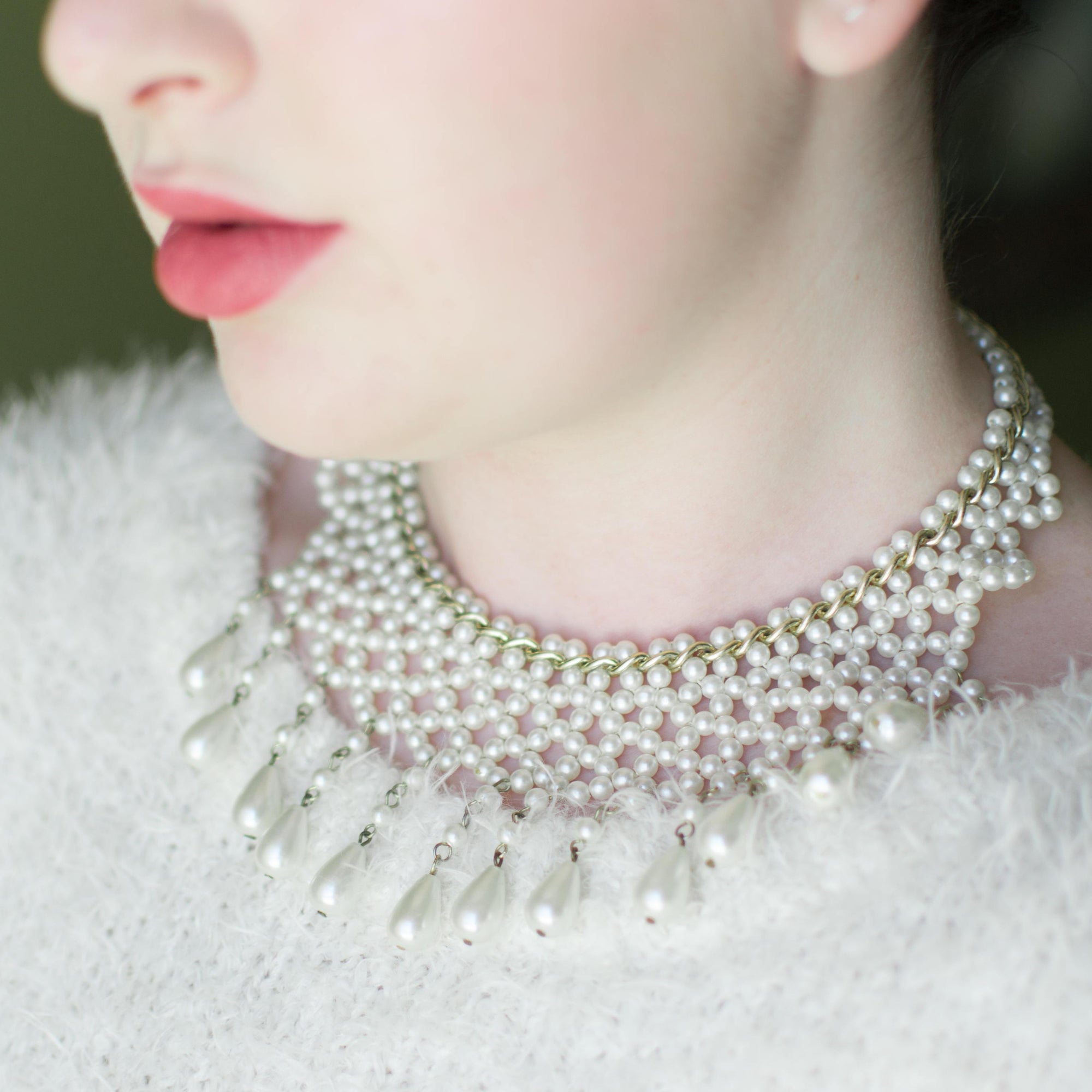 Vintage Pearl Bib Necklace by 1950s - Vintage Meet Modern Vintage Jewelry - Chicago, Illinois - #oldhollywoodglamour #vintagemeetmodern #designervintage #jewelrybox #antiquejewelry #vintagejewelry