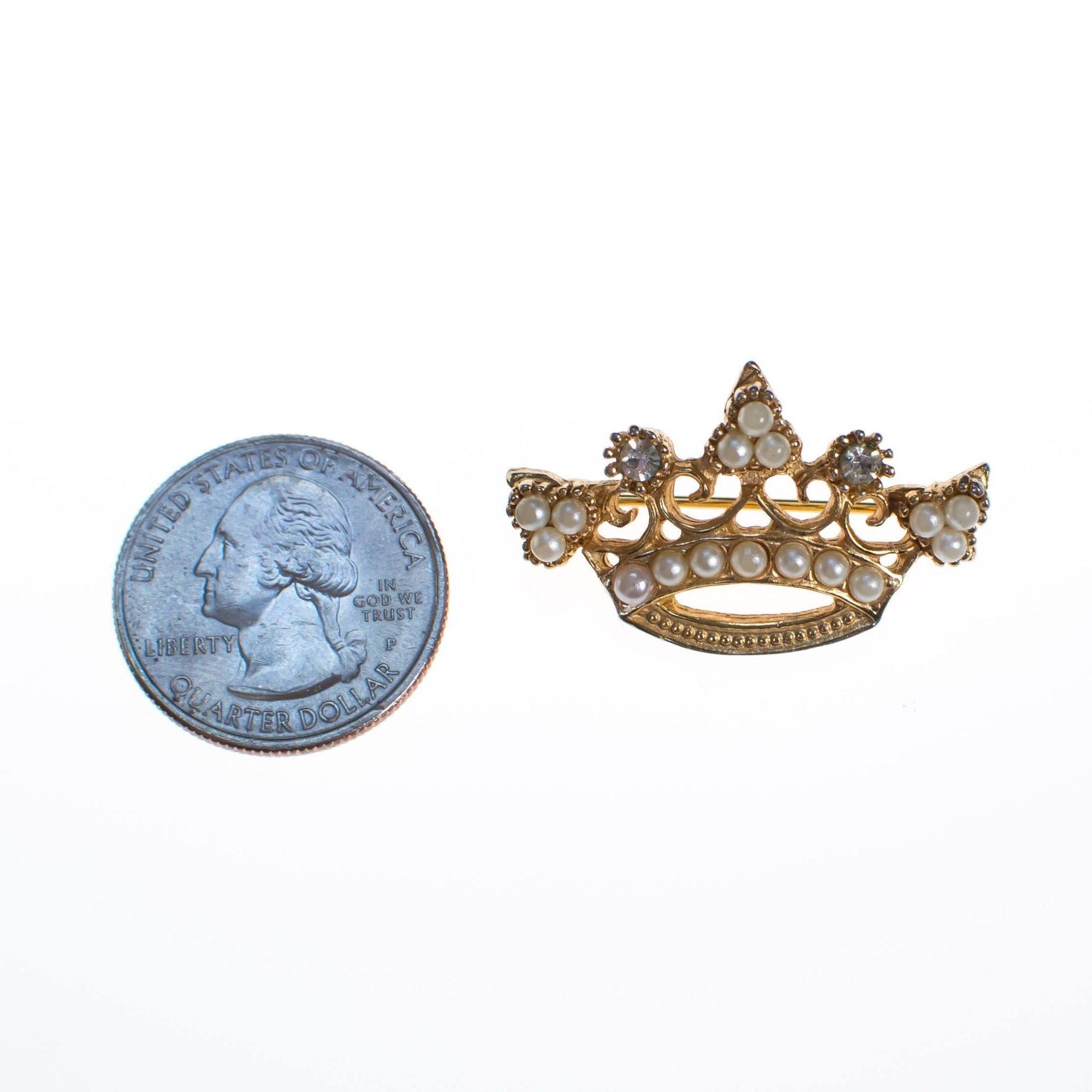 Vintage Accessocraft NYC Gold Crown Brooch with Pearls by Accessocraft NYC - Vintage Meet Modern Vintage Jewelry - Chicago, Illinois - #oldhollywoodglamour #vintagemeetmodern #designervintage #jewelrybox #antiquejewelry #vintagejewelry