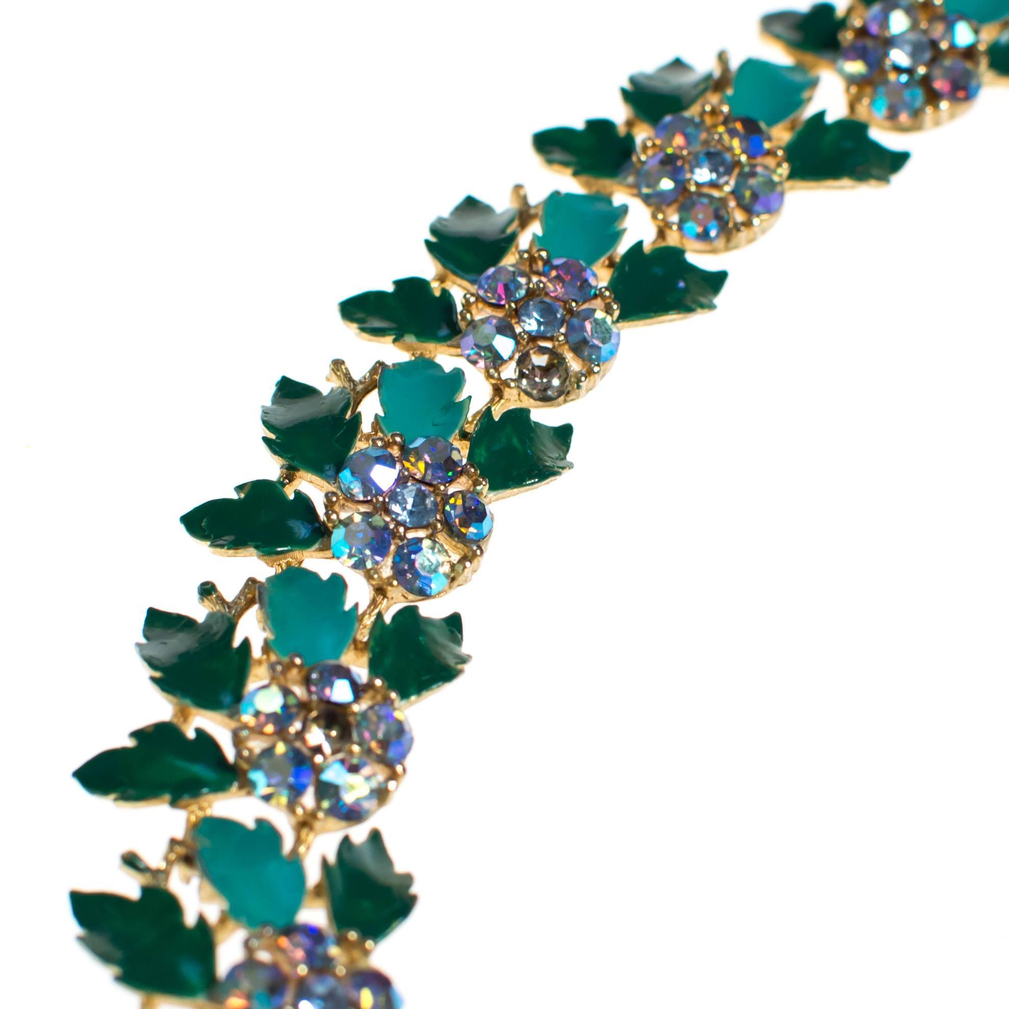 Vintage Lisner Bracelet with Green Enamel Leaves by 1950s - Vintage Meet Modern Vintage Jewelry - Chicago, Illinois - #oldhollywoodglamour #vintagemeetmodern #designervintage #jewelrybox #antiquejewelry #vintagejewelry