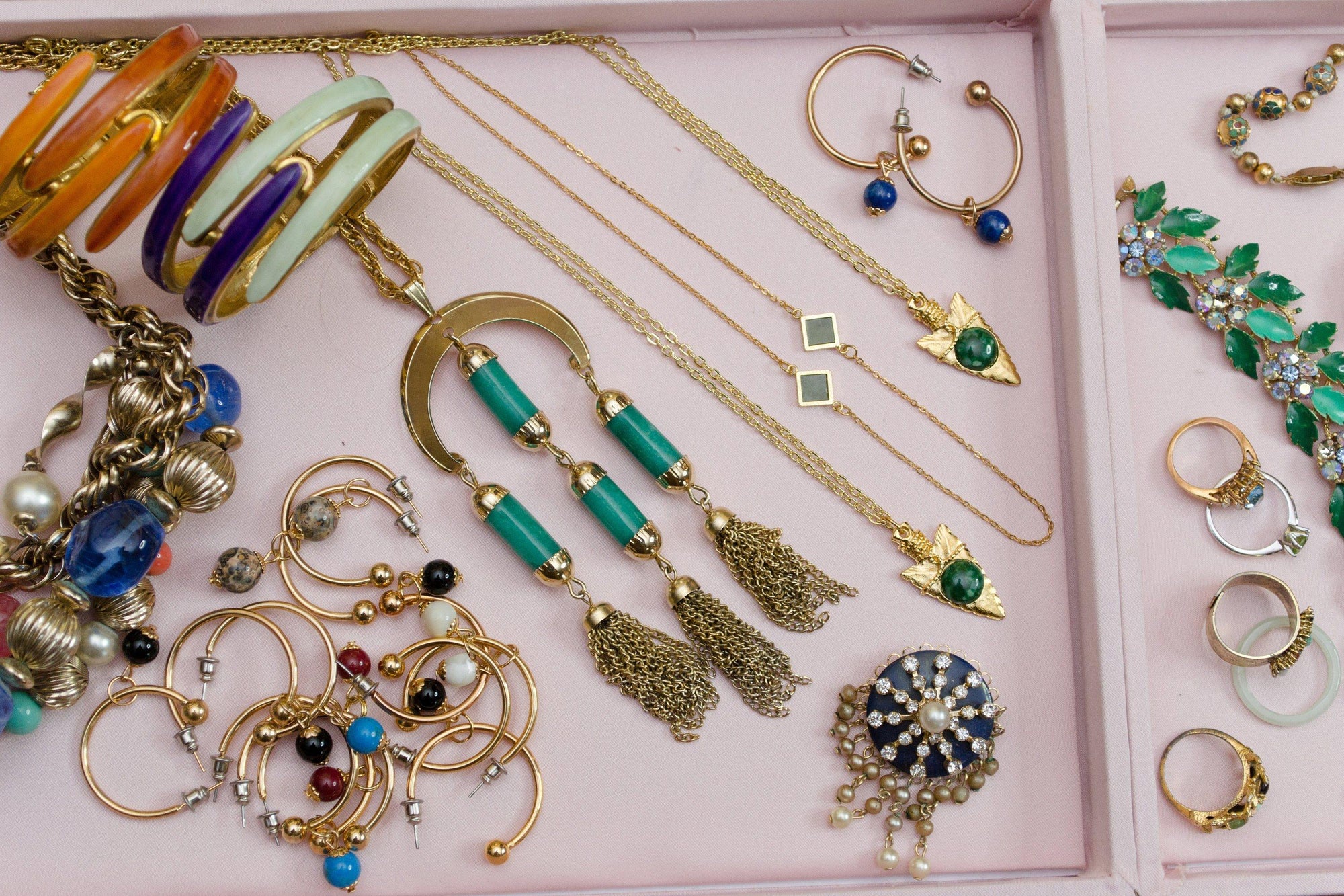 Vintage Gold Hoop with Red Agate Bead by 1970s - Vintage Meet Modern Vintage Jewelry - Chicago, Illinois - #oldhollywoodglamour #vintagemeetmodern #designervintage #jewelrybox #antiquejewelry #vintagejewelry