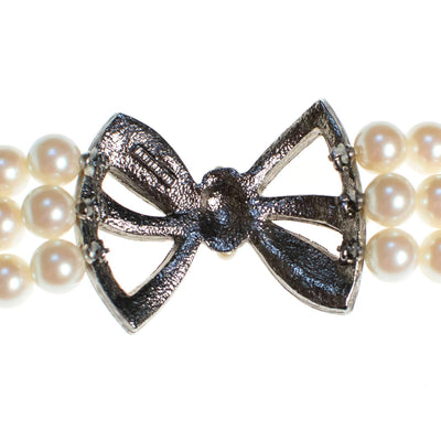 Vintage Richelieu Pearl Bow Choker Necklace by Richelieu - Vintage Meet Modern Vintage Jewelry - Chicago, Illinois - #oldhollywoodglamour #vintagemeetmodern #designervintage #jewelrybox #antiquejewelry #vintagejewelry