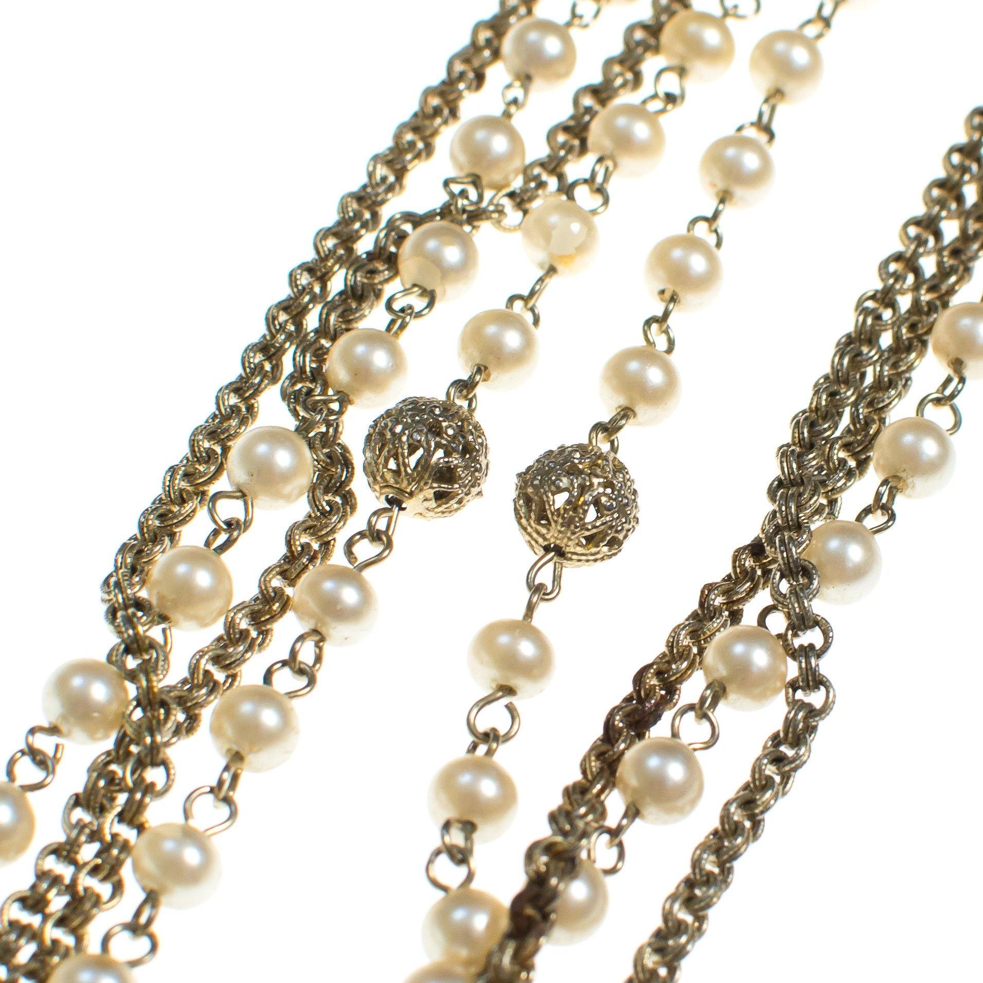 Vintage Pearl and Gold Chain Multi Strand Necklace by 1960s - Vintage Meet Modern Vintage Jewelry - Chicago, Illinois - #oldhollywoodglamour #vintagemeetmodern #designervintage #jewelrybox #antiquejewelry #vintagejewelry