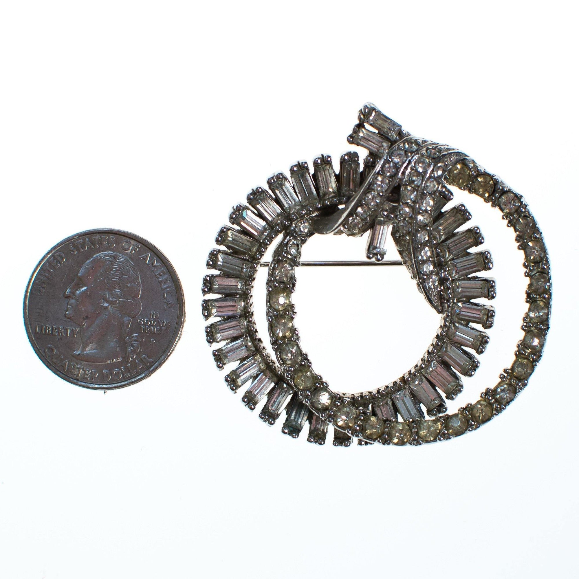 Vintage Art Deco Rhinestone Interlocking Circle Brooch Rhodium Plated Silver Tone with Baguette Rhinestones by Art Deco - Vintage Meet Modern Vintage Jewelry - Chicago, Illinois - #oldhollywoodglamour #vintagemeetmodern #designervintage #jewelrybox #antiquejewelry #vintagejewelry
