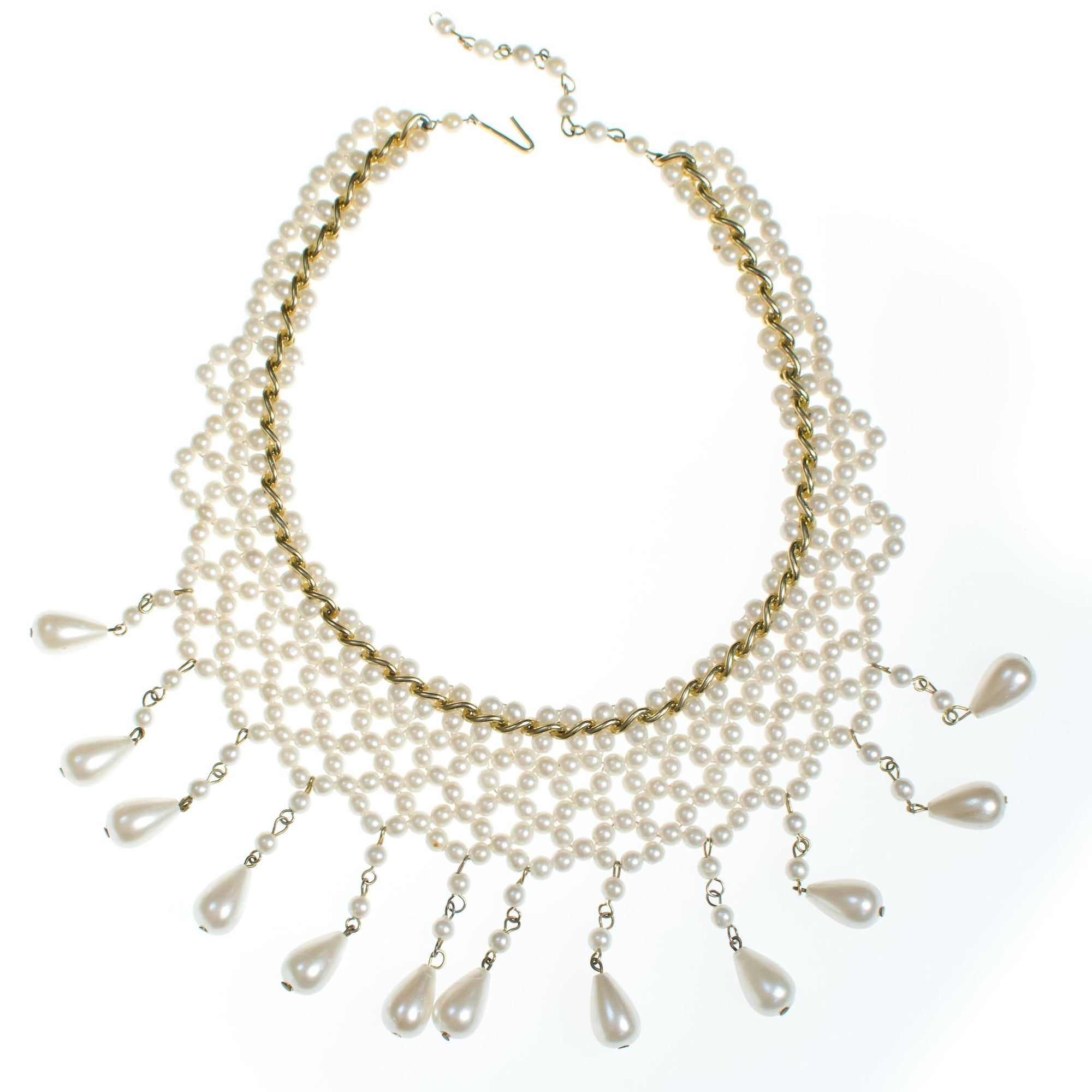 Vintage Pearl Bib Necklace by 1950s - Vintage Meet Modern Vintage Jewelry - Chicago, Illinois - #oldhollywoodglamour #vintagemeetmodern #designervintage #jewelrybox #antiquejewelry #vintagejewelry