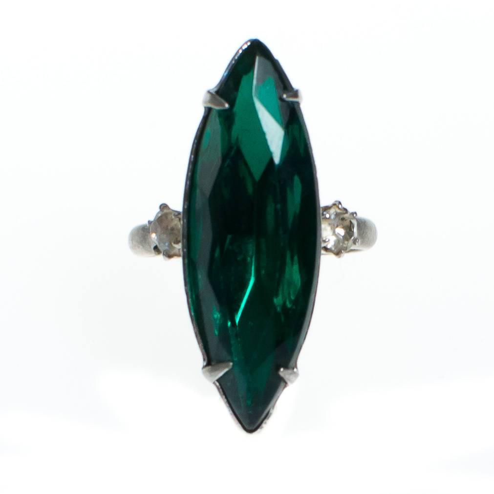 Vintage Emerald Green Crystal Marquise Statement Ring by 1950s - Vintage Meet Modern Vintage Jewelry - Chicago, Illinois - #oldhollywoodglamour #vintagemeetmodern #designervintage #jewelrybox #antiquejewelry #vintagejewelry