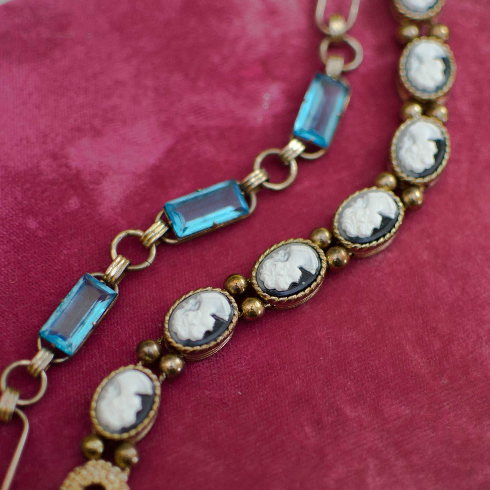 Vintage Victorian Revival Black and White Cameo Slide Bracelet by 1960s - Vintage Meet Modern Vintage Jewelry - Chicago, Illinois - #oldhollywoodglamour #vintagemeetmodern #designervintage #jewelrybox #antiquejewelry #vintagejewelry