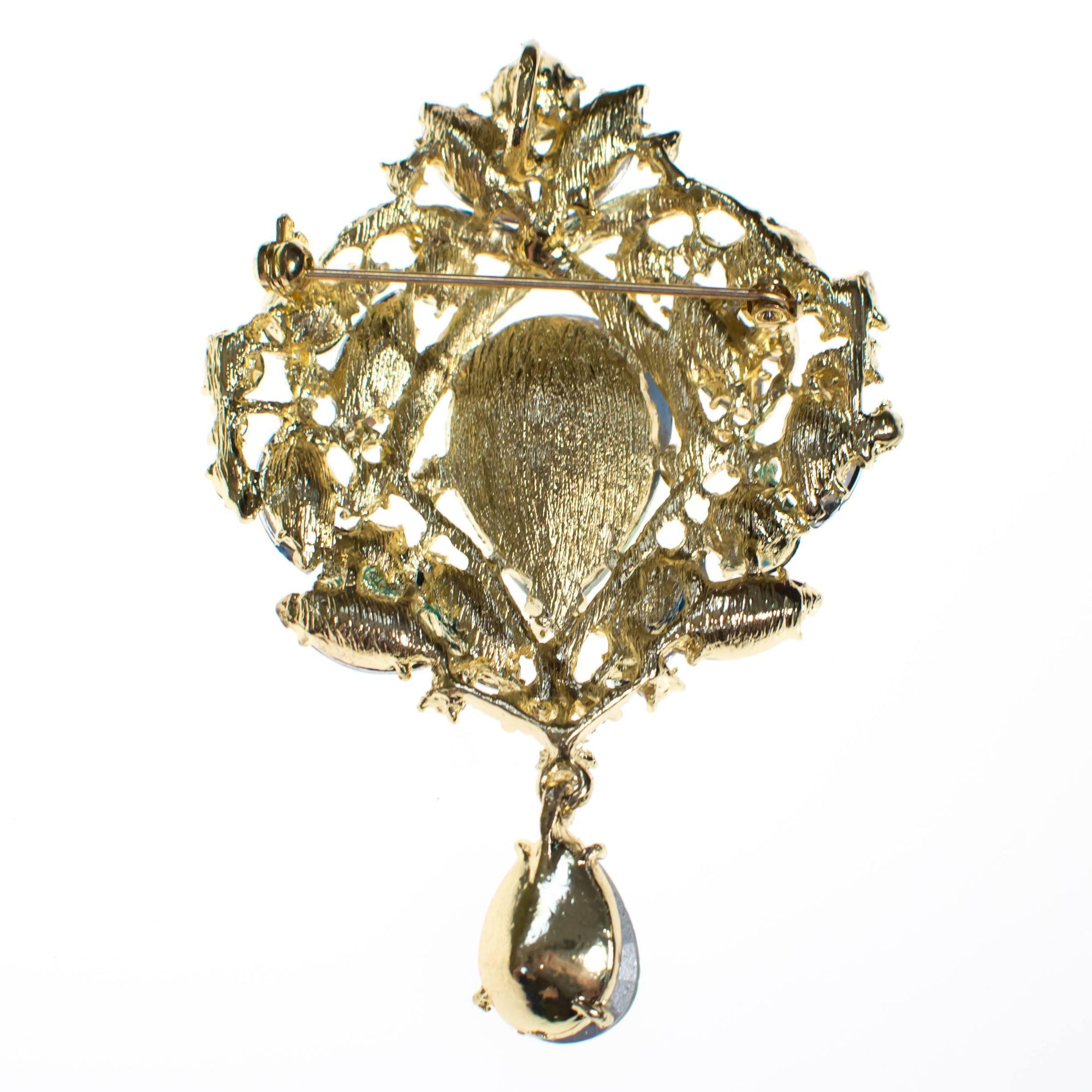 Vintage Emerald Green and Sapphire Blue Brooch with Dangling Pear Shape Crystal by Unsigned Beauty - Vintage Meet Modern Vintage Jewelry - Chicago, Illinois - #oldhollywoodglamour #vintagemeetmodern #designervintage #jewelrybox #antiquejewelry #vintagejewelry