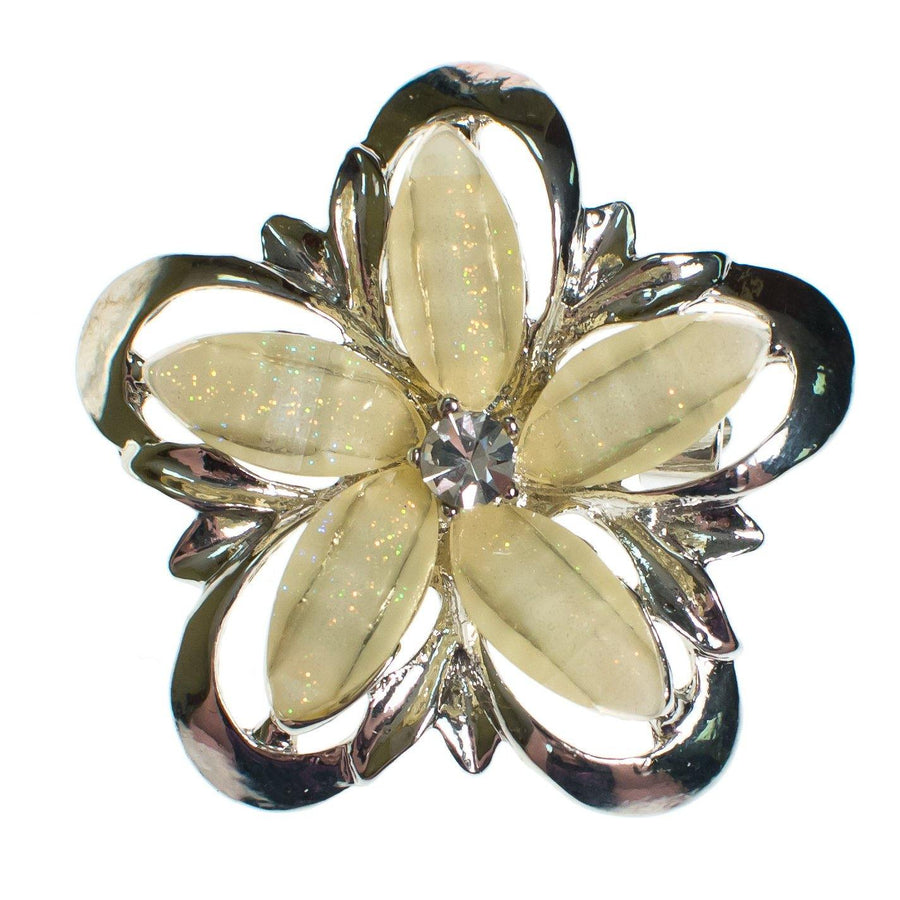 Vintage Yellow Lucite and Silver Flower Brooch by Lucite - Vintage Meet Modern Vintage Jewelry - Chicago, Illinois - #oldhollywoodglamour #vintagemeetmodern #designervintage #jewelrybox #antiquejewelry #vintagejewelry