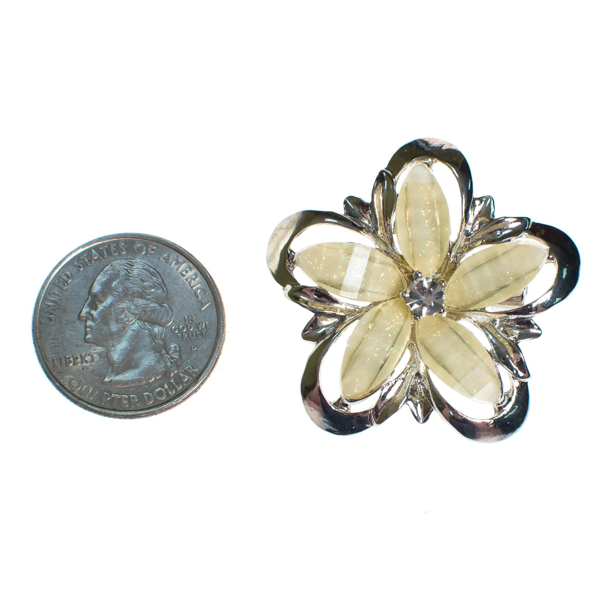 Vintage Yellow Lucite and Silver Flower Brooch by Lucite - Vintage Meet Modern Vintage Jewelry - Chicago, Illinois - #oldhollywoodglamour #vintagemeetmodern #designervintage #jewelrybox #antiquejewelry #vintagejewelry