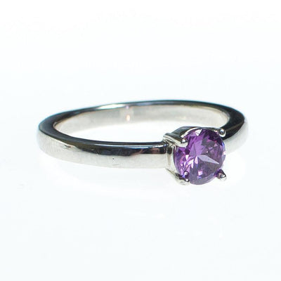 Vintage Amethyst Solitaire Ring Set In Sterling Silver by 1990s - Vintage Meet Modern Vintage Jewelry - Chicago, Illinois - #oldhollywoodglamour #vintagemeetmodern #designervintage #jewelrybox #antiquejewelry #vintagejewelry