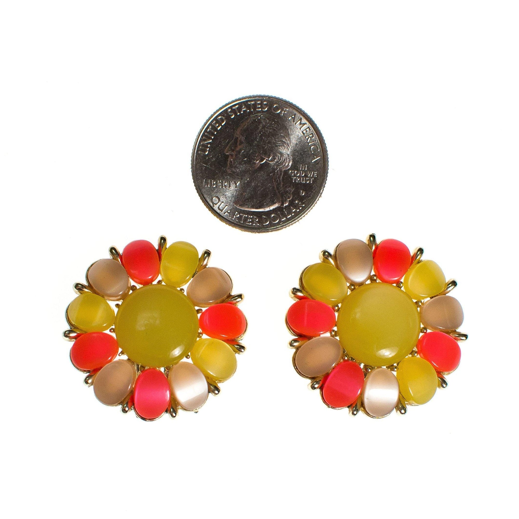 Vintage 1950s Mod Yellow Orange, Champagne Thermoset Lucite Moonglow Medallion Statement Earrings, Clip On by 1950s - Vintage Meet Modern Vintage Jewelry - Chicago, Illinois - #oldhollywoodglamour #vintagemeetmodern #designervintage #jewelrybox #antiquejewelry #vintagejewelry