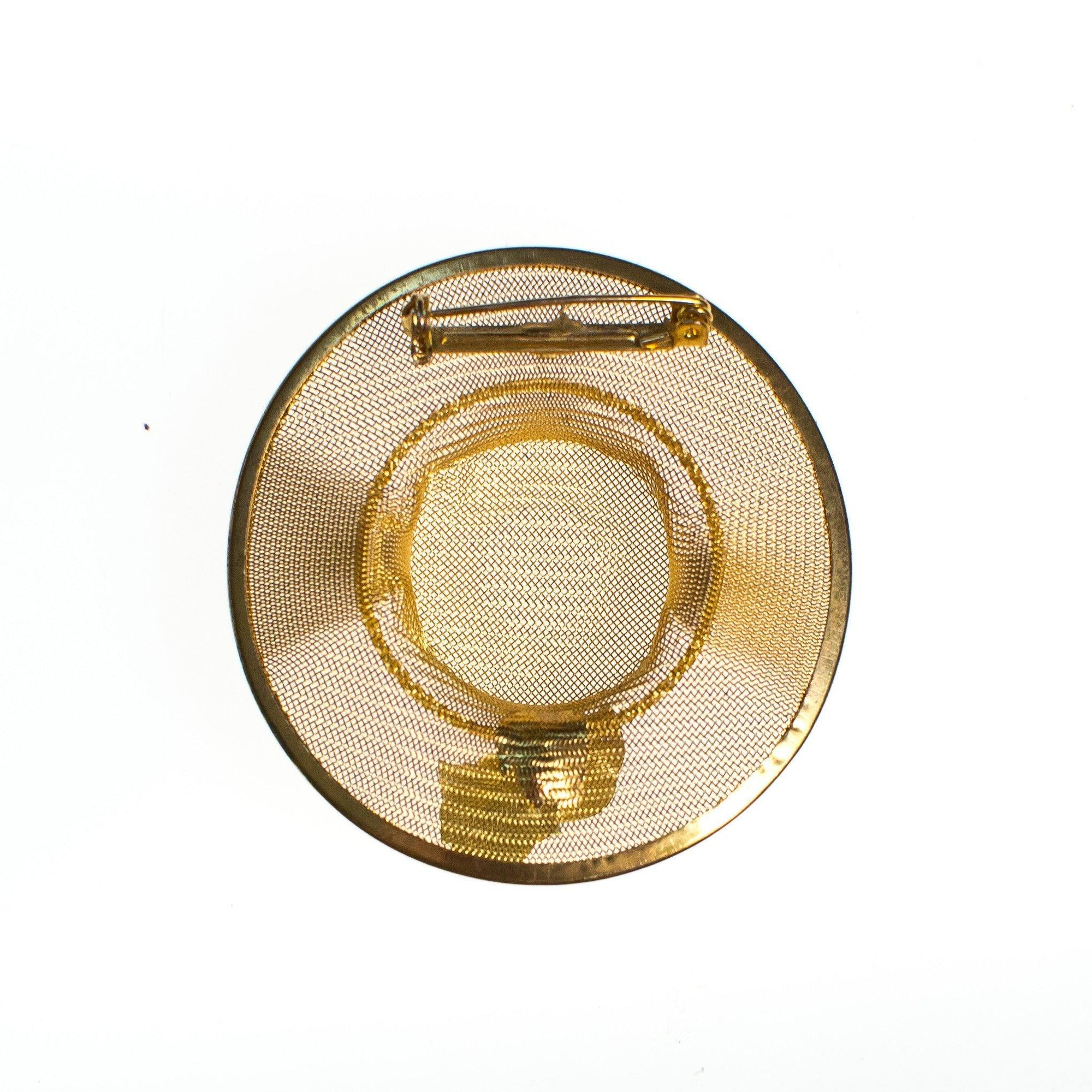 Vintage Gold Tone Hat Brooch by 1950s - Vintage Meet Modern Vintage Jewelry - Chicago, Illinois - #oldhollywoodglamour #vintagemeetmodern #designervintage #jewelrybox #antiquejewelry #vintagejewelry