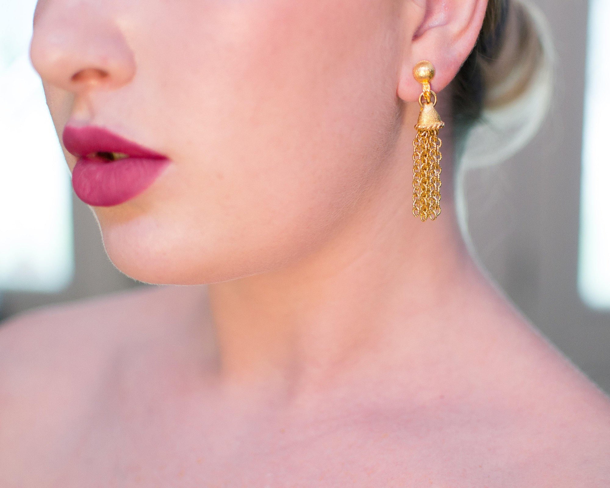 Vintage Gold Tassel Earrings by 1960s - Vintage Meet Modern Vintage Jewelry - Chicago, Illinois - #oldhollywoodglamour #vintagemeetmodern #designervintage #jewelrybox #antiquejewelry #vintagejewelry