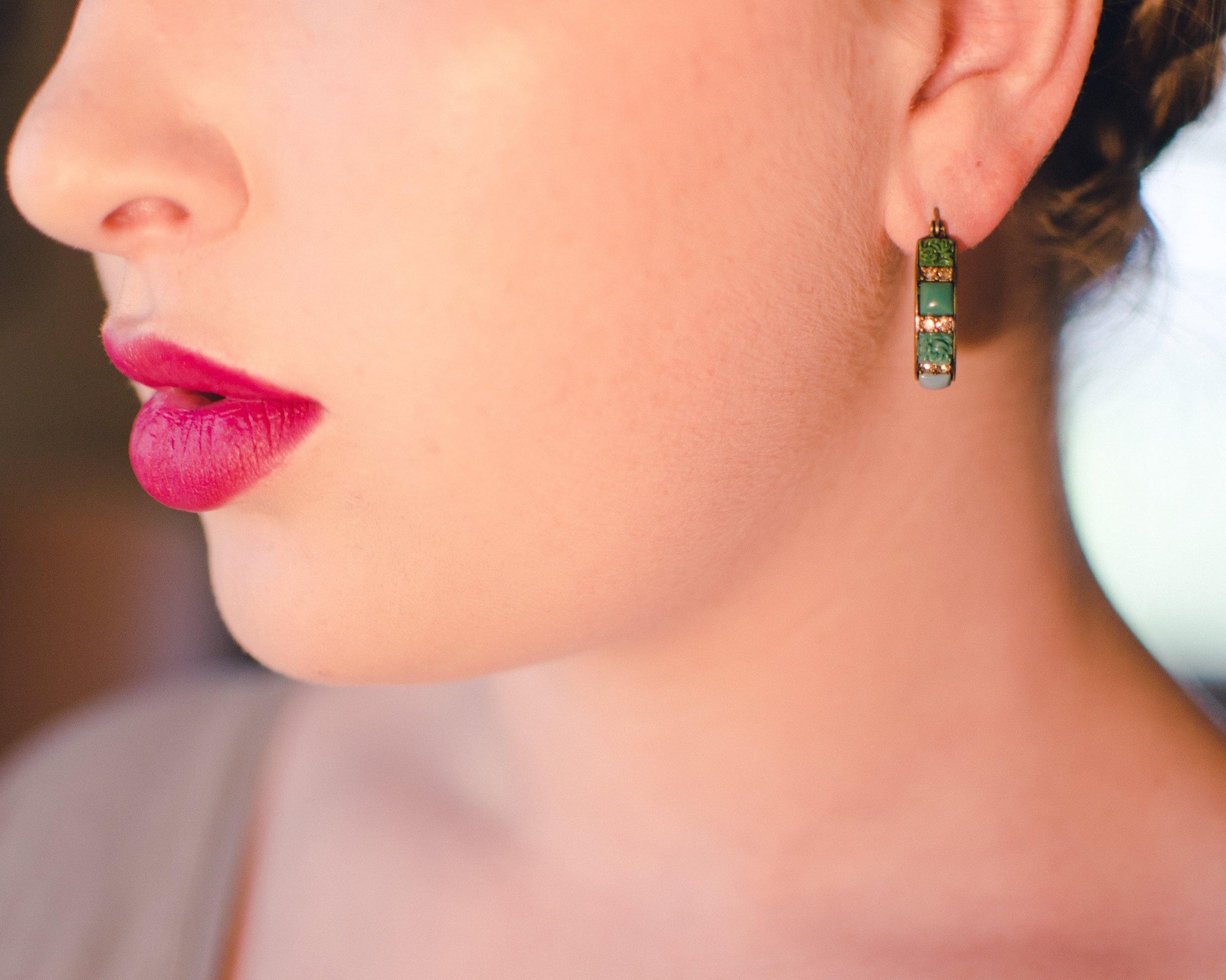 Vintage Turquoise Lucite Flower and Rhinestone Hoop Earrings by LE - Vintage Meet Modern Vintage Jewelry - Chicago, Illinois - #oldhollywoodglamour #vintagemeetmodern #designervintage #jewelrybox #antiquejewelry #vintagejewelry