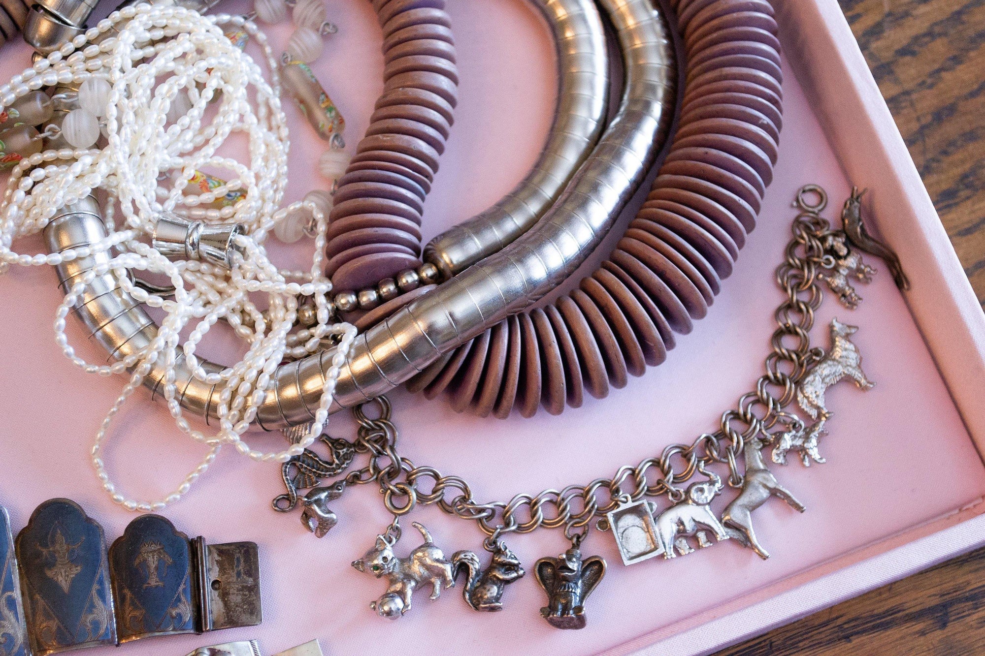 Vintage Chunky Lavender Dyed Wood Disc Beads Graduated Necklace by Artisan - Vintage Meet Modern Vintage Jewelry - Chicago, Illinois - #oldhollywoodglamour #vintagemeetmodern #designervintage #jewelrybox #antiquejewelry #vintagejewelry