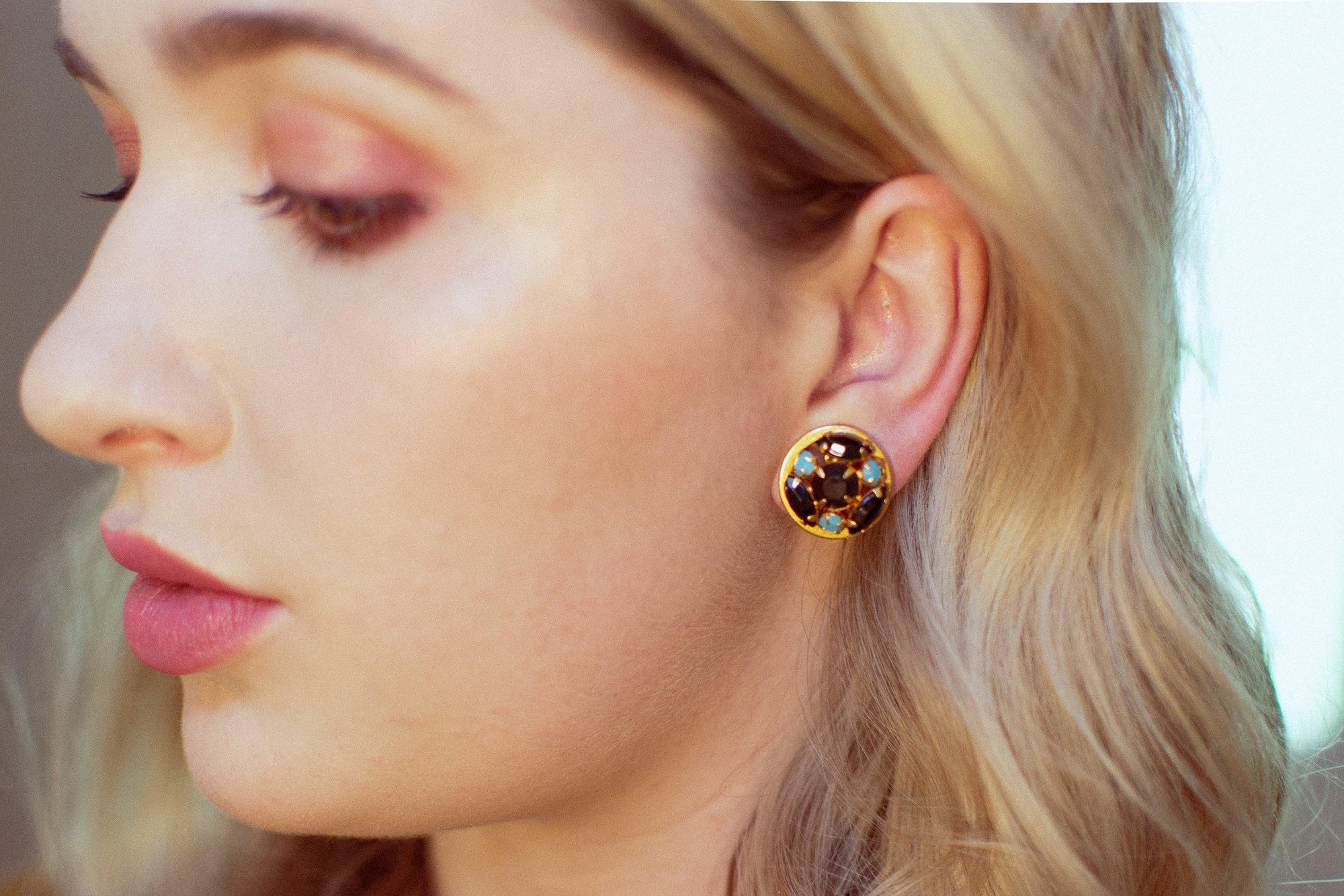 Vintage Blue and Turquoise Rhinestone Earrings, Round, Clip-on by 1950s - Vintage Meet Modern Vintage Jewelry - Chicago, Illinois - #oldhollywoodglamour #vintagemeetmodern #designervintage #jewelrybox #antiquejewelry #vintagejewelry