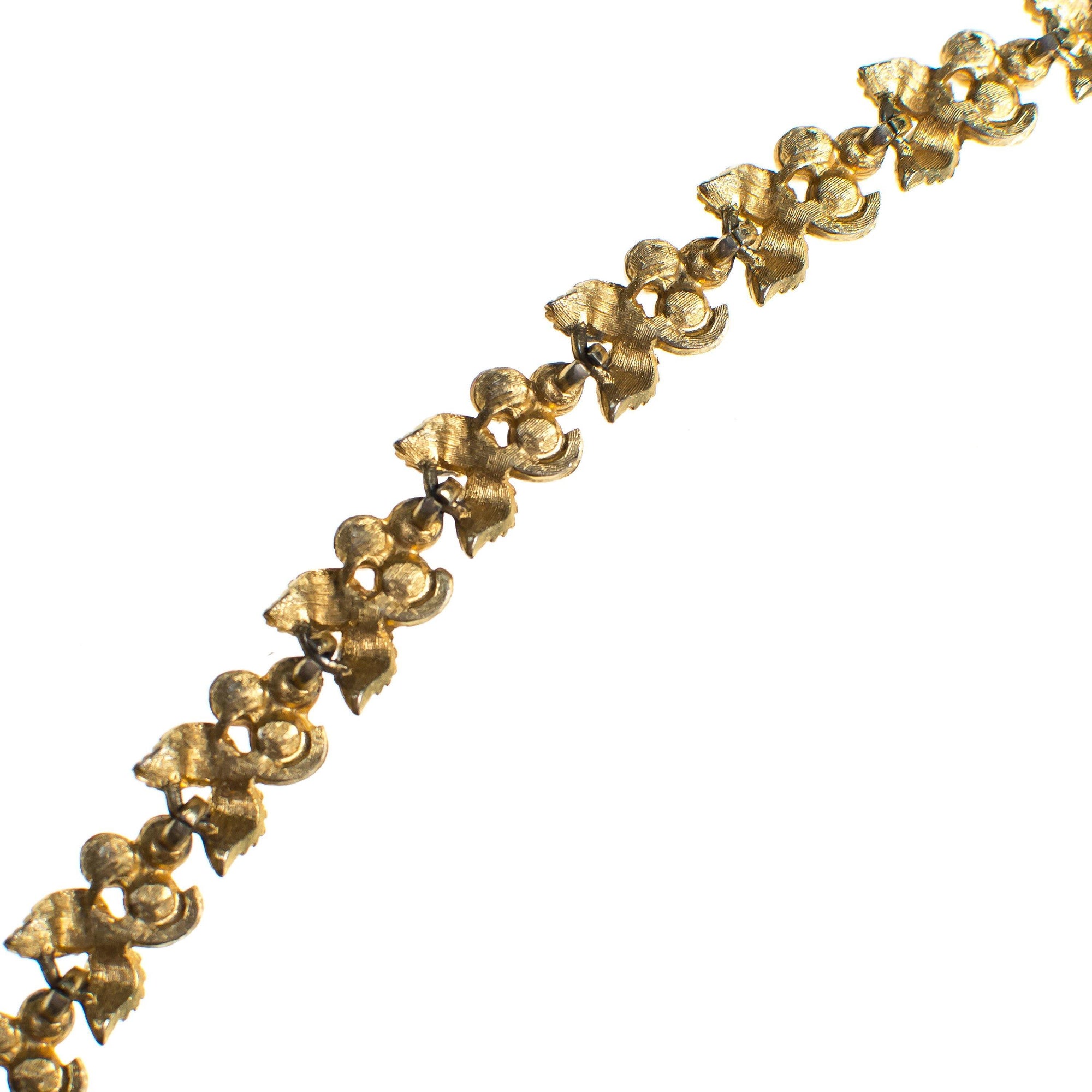 Vintage Mid Century Modern Gold Flower Bracelet with Faux Pearls by 1960s - Vintage Meet Modern Vintage Jewelry - Chicago, Illinois - #oldhollywoodglamour #vintagemeetmodern #designervintage #jewelrybox #antiquejewelry #vintagejewelry