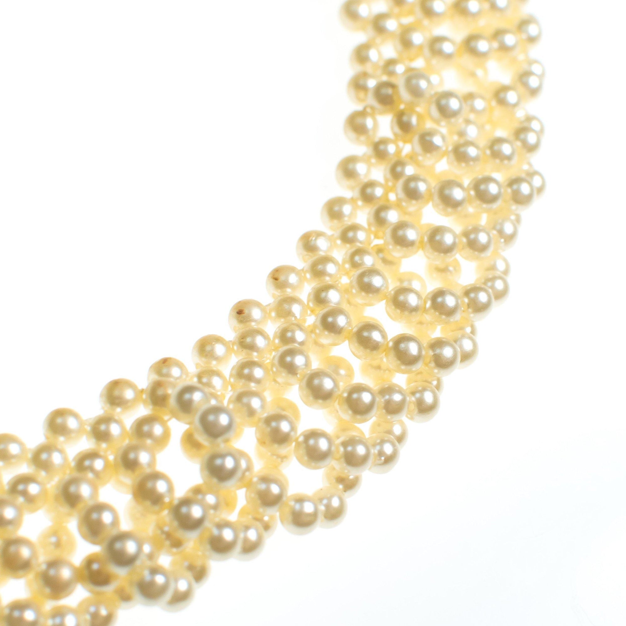 Vintage Looped Pearl Collar Necklace by 1950s - Vintage Meet Modern Vintage Jewelry - Chicago, Illinois - #oldhollywoodglamour #vintagemeetmodern #designervintage #jewelrybox #antiquejewelry #vintagejewelry