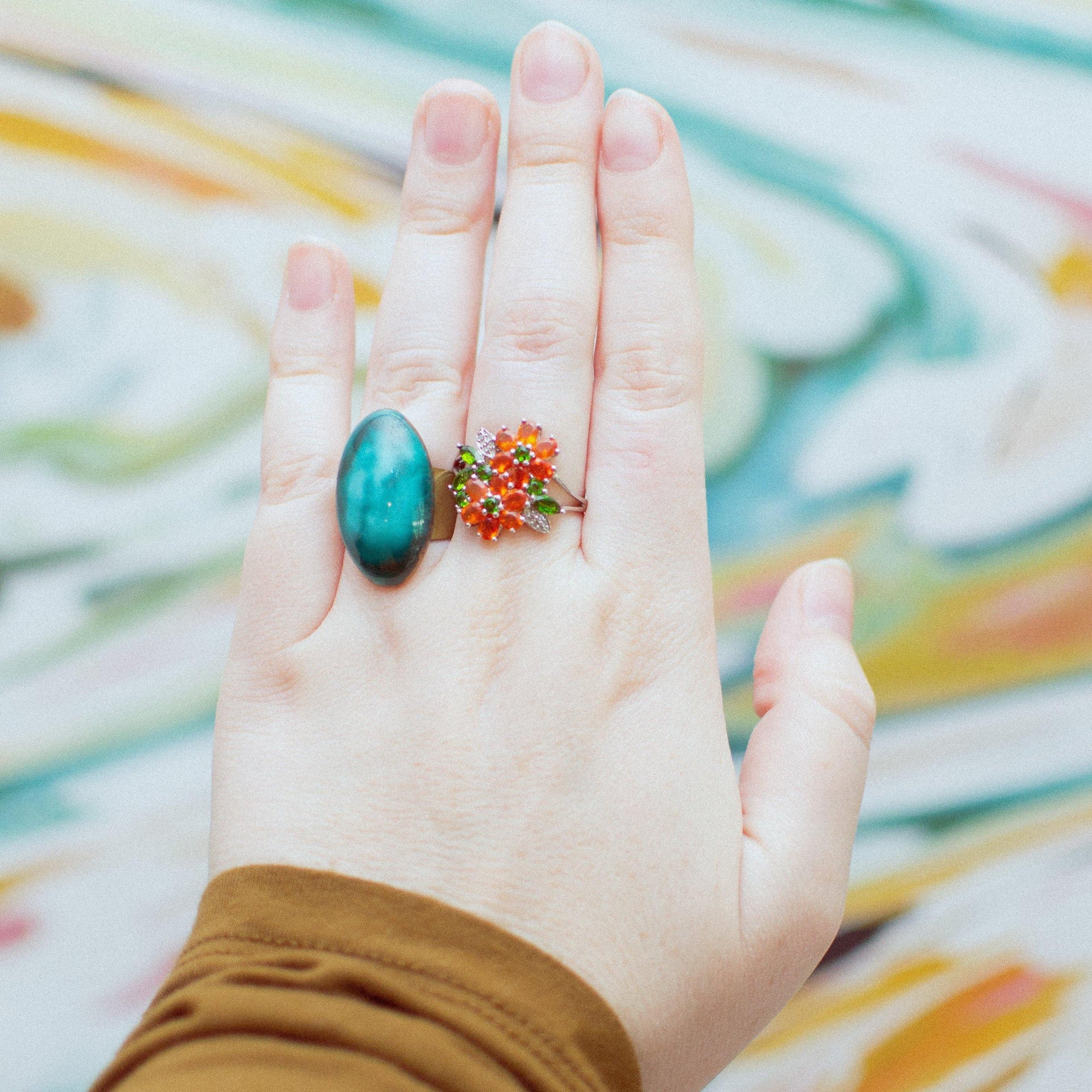 Vintage Emerald Green Marbled Ceramic Cabochon Minimalist Artisan Made Statement Ring One of A Kind by Artisan - Vintage Meet Modern Vintage Jewelry - Chicago, Illinois - #oldhollywoodglamour #vintagemeetmodern #designervintage #jewelrybox #antiquejewelry #vintagejewelry