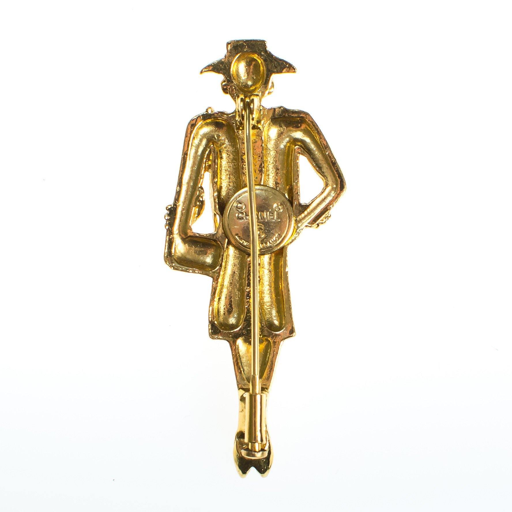 Vintage Authentic Coco Chanel Mademoiselle Gold Brooch by Chanel - Vintage Meet Modern Vintage Jewelry - Chicago, Illinois - #oldhollywoodglamour #vintagemeetmodern #designervintage #jewelrybox #antiquejewelry #vintagejewelry