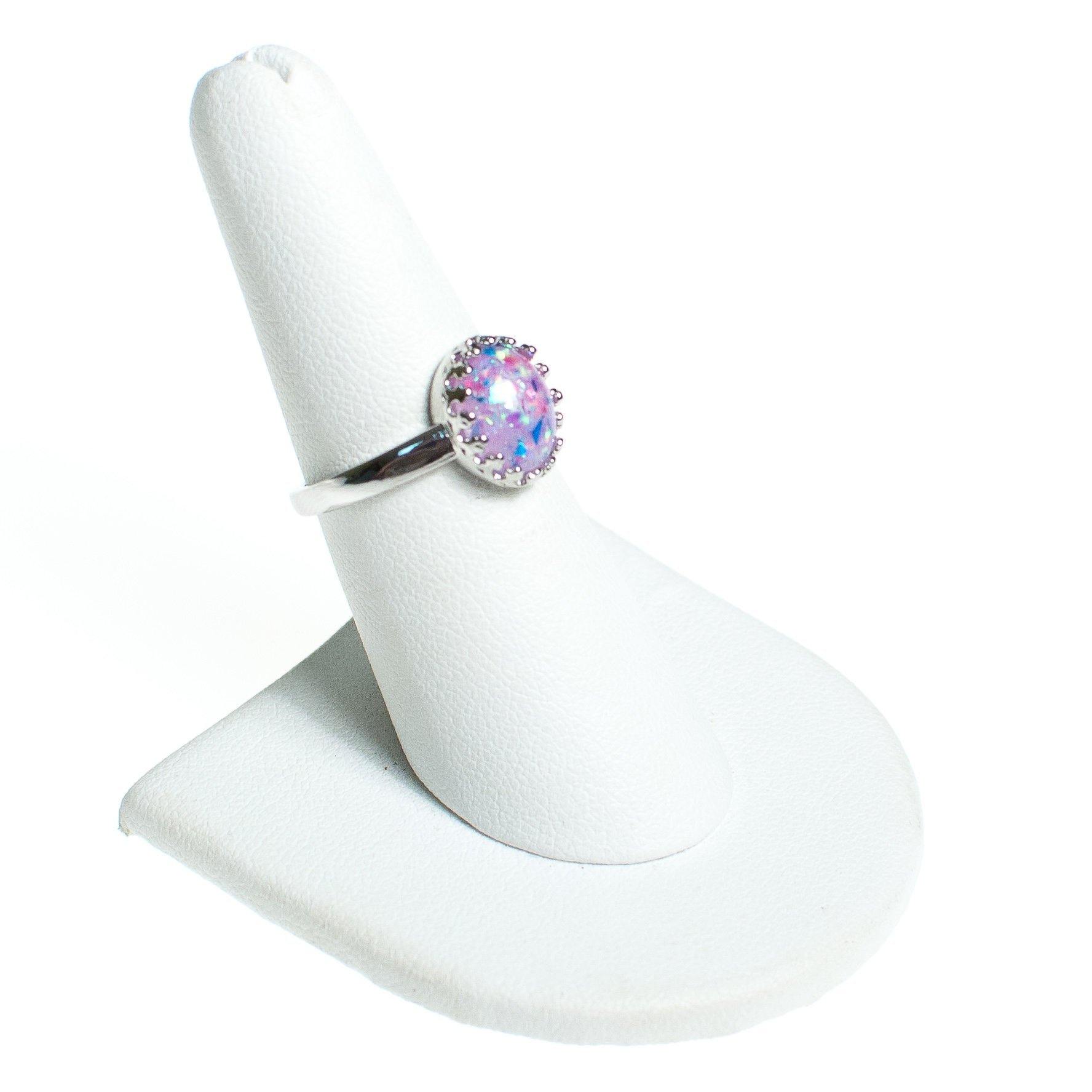 Vintage Pink Glitter Lucite Statement Ring by Vintage Meet Modern - Vintage Meet Modern Vintage Jewelry - Chicago, Illinois - #oldhollywoodglamour #vintagemeetmodern #designervintage #jewelrybox #antiquejewelry #vintagejewelry