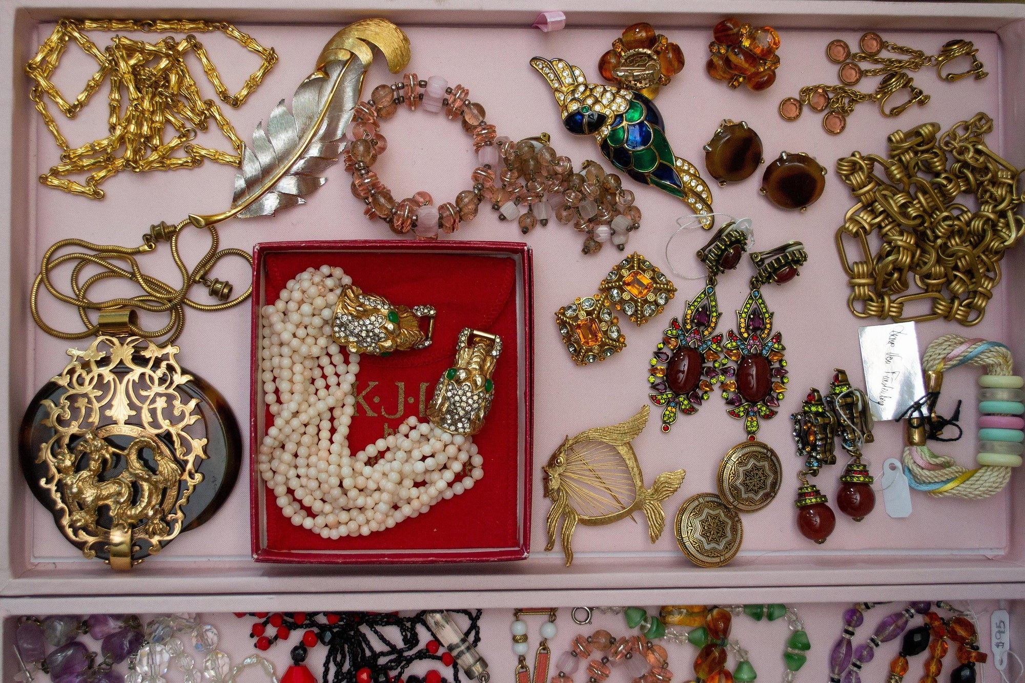 Vintage Monet Mid Century Modern Gold Wired Fish Brooch by Monet - Vintage Meet Modern Vintage Jewelry - Chicago, Illinois - #oldhollywoodglamour #vintagemeetmodern #designervintage #jewelrybox #antiquejewelry #vintagejewelry