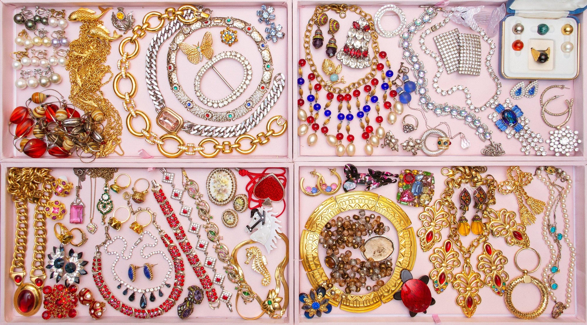 Vintage Art Deco Faceted Crystal Pendant Necklace by Art Deco - Vintage Meet Modern Vintage Jewelry - Chicago, Illinois - #oldhollywoodglamour #vintagemeetmodern #designervintage #jewelrybox #antiquejewelry #vintagejewelry