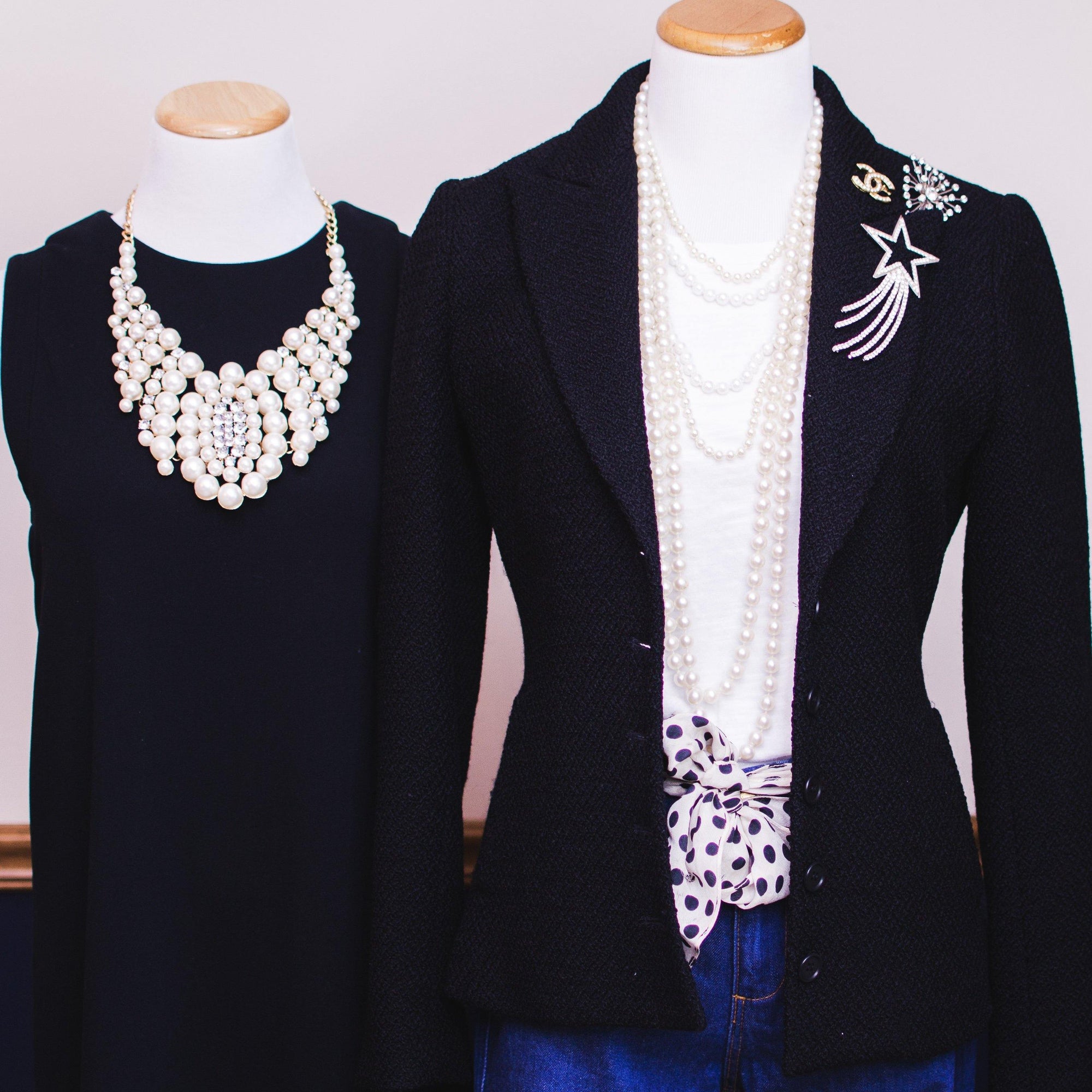 Vintage 1980s Rhinestone Shooting Star Brooch by 1980s - Vintage Meet Modern Vintage Jewelry - Chicago, Illinois - #oldhollywoodglamour #vintagemeetmodern #designervintage #jewelrybox #antiquejewelry #vintagejewelry